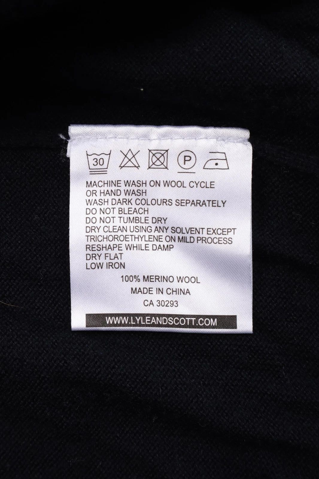 Lyle & Scott Lyle & Scott Merino Wool V-Neck Knitted Navy Jumper Sweater Size US M / EU 48-50 / 2 - 4 Thumbnail