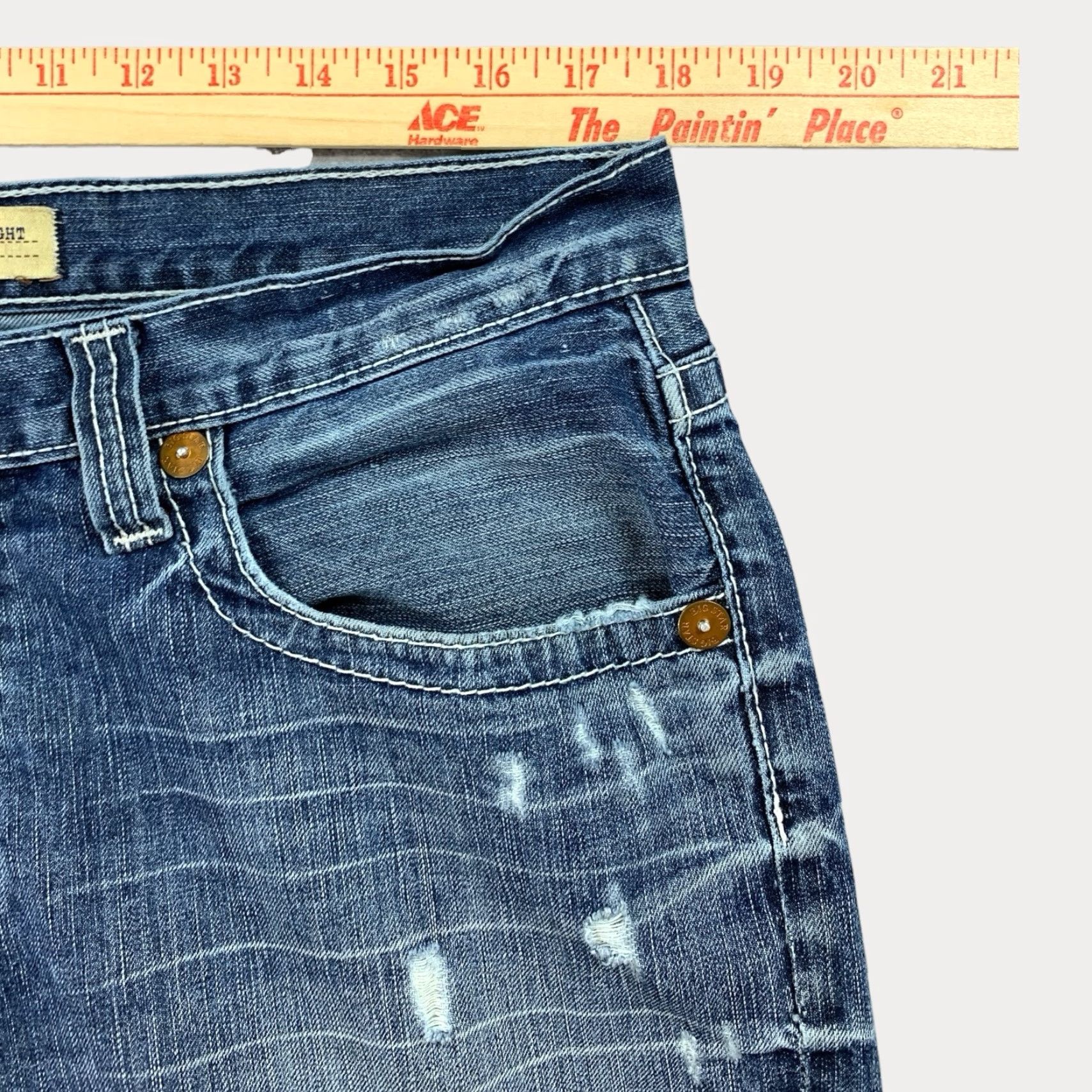 Big Star Jeans Mens 36x32 Blue Voyager Straight Relaxed Distressed Whiskered Jeans Shirt?