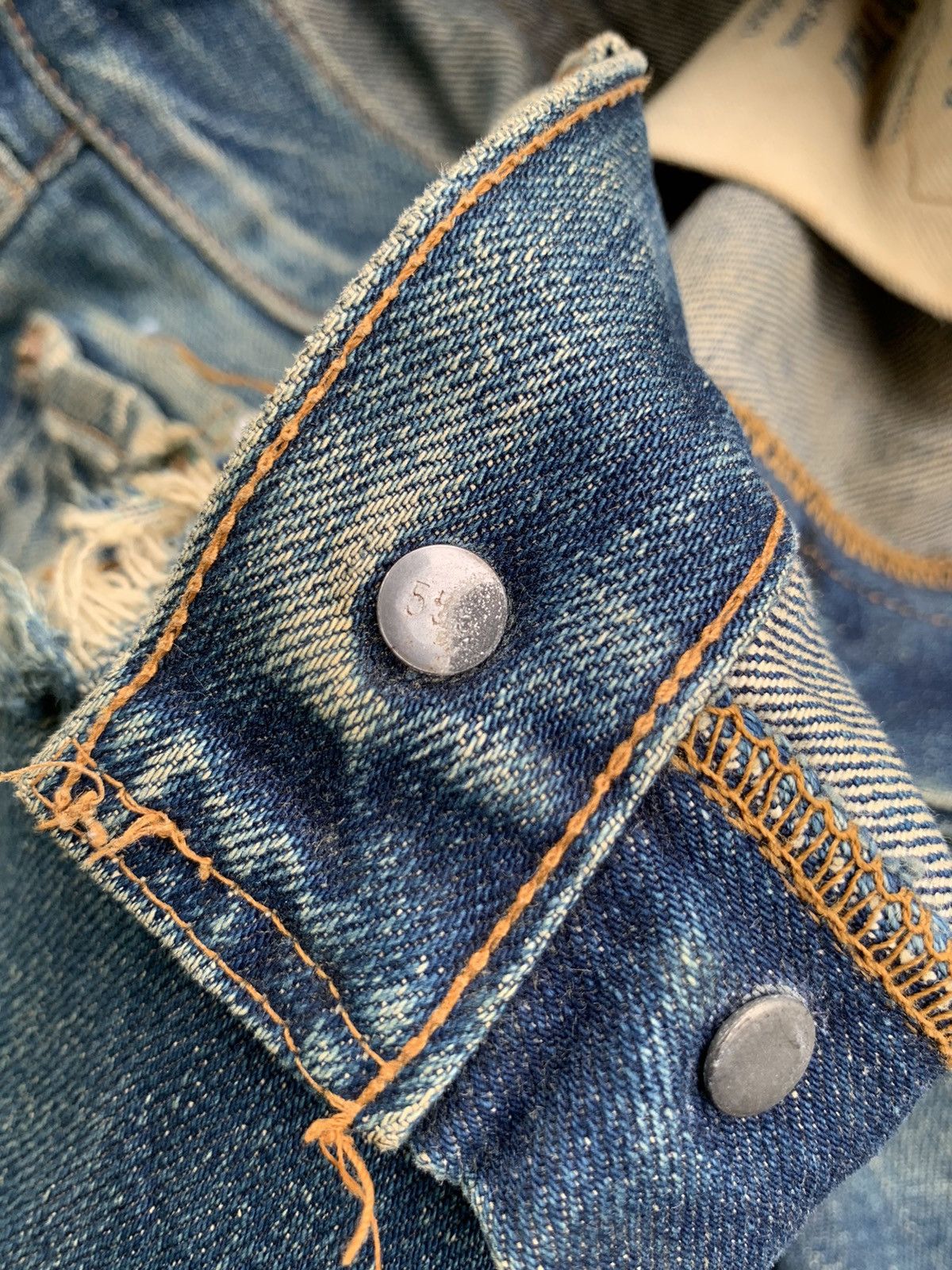 Levi's × Vintage Big E Vintage Levi’s 501 Redline Jeans Selvedge Distressed Size US 29 - 17 Thumbnail