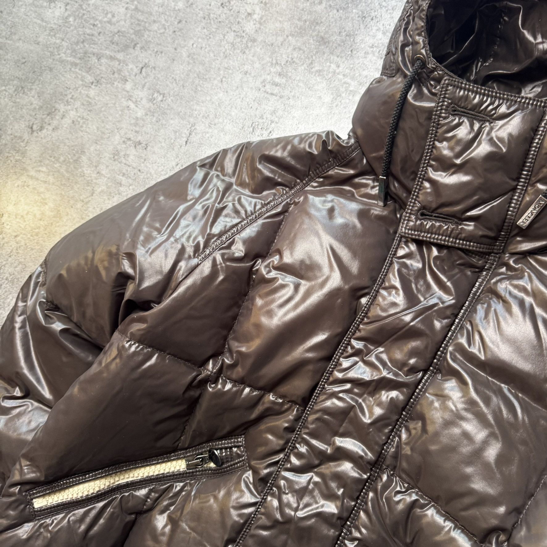 Moncler Brown puffer jacket Moncler vintage with big logo Size US M / EU 48-50 / 2 - 3 Thumbnail