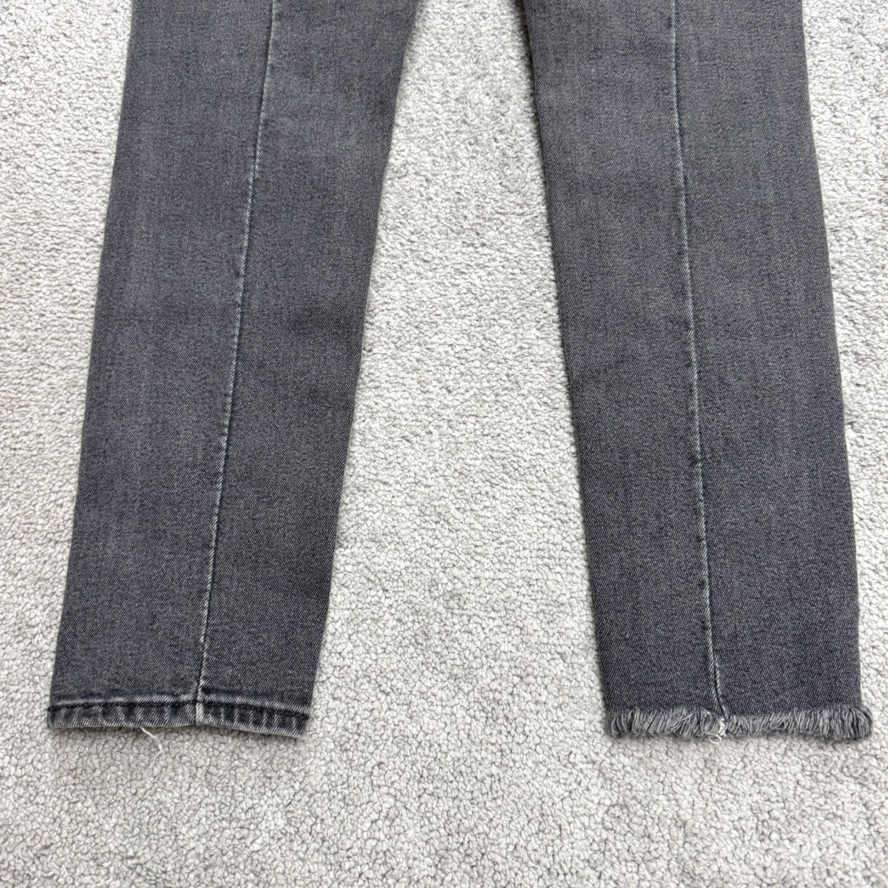 Levi's Levi's 721 High Rise Skinny Jeans Womens 28 Gray Charcoal Wash Denim Slim Straight Pants 5-Pocket Size 28" / US 6 / IT 42 - 4 Thumbnail
