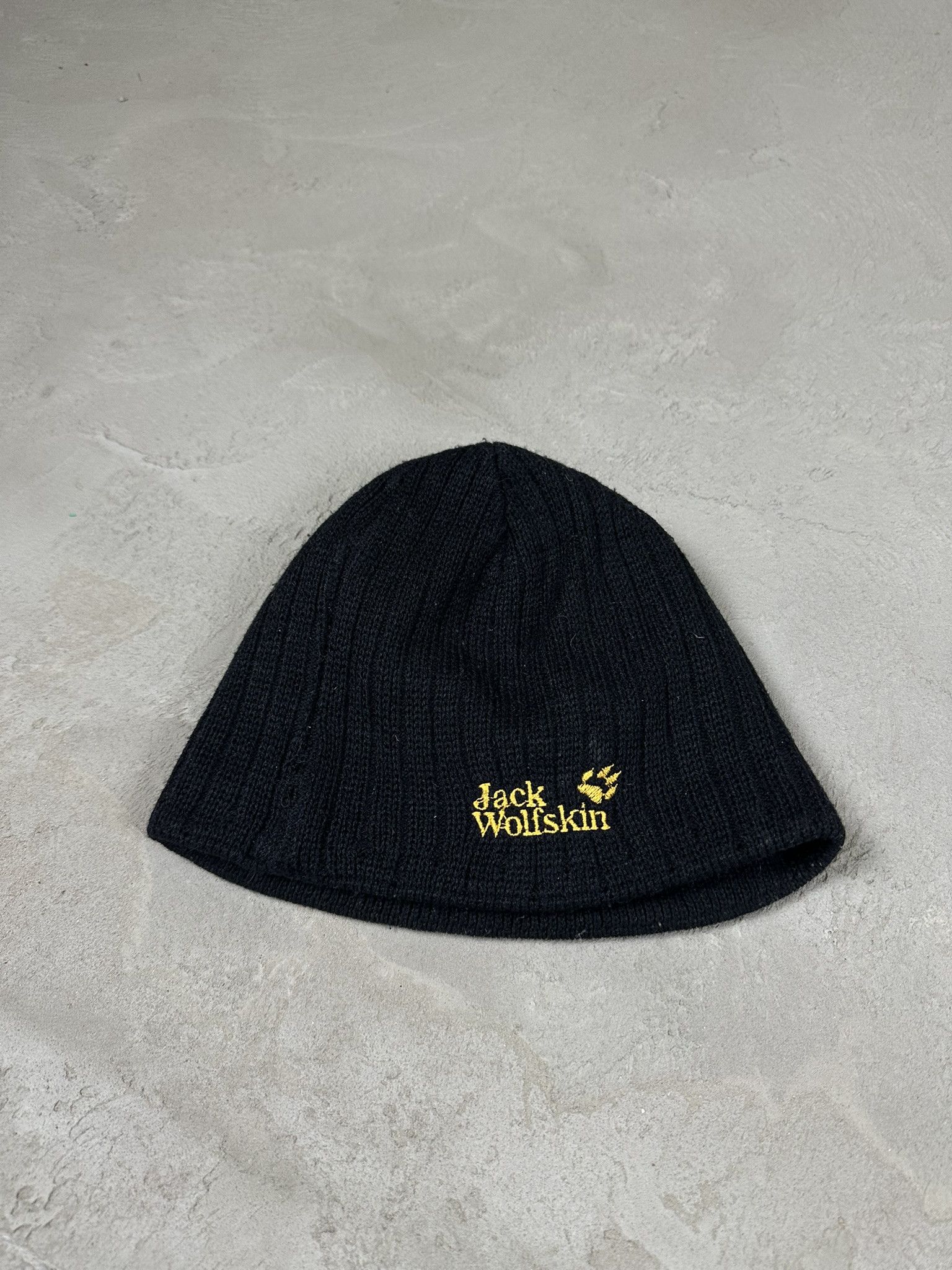 Jack Wolfskin Vintage Jack Wolfskin Gorpcore Embroidery Beanie Hat Size ONE SIZE - 1 Thumbnail