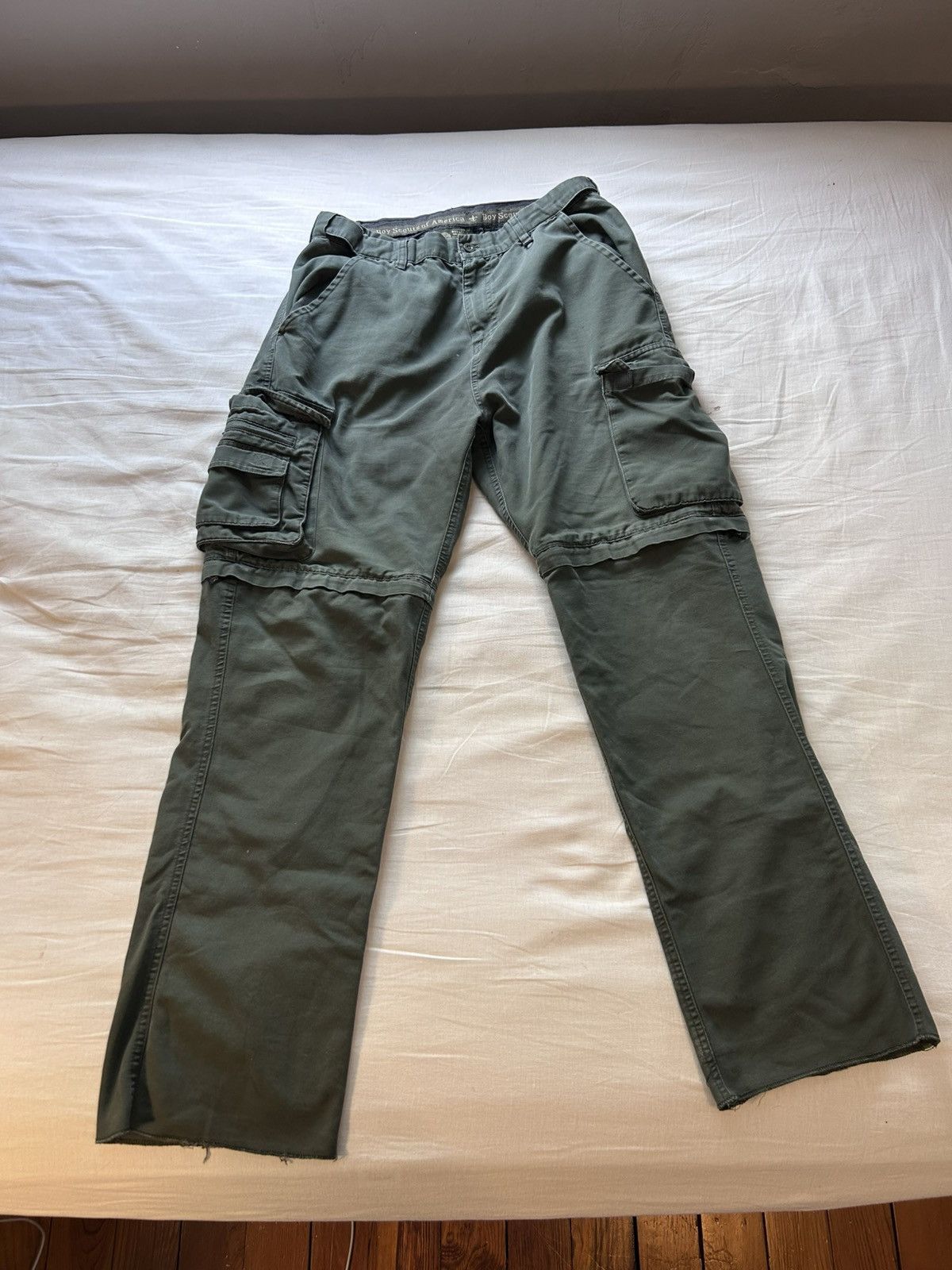 Carhartt Olive Green zipper Cargo pants Size US 32 / EU 48 - 1 Thumbnail