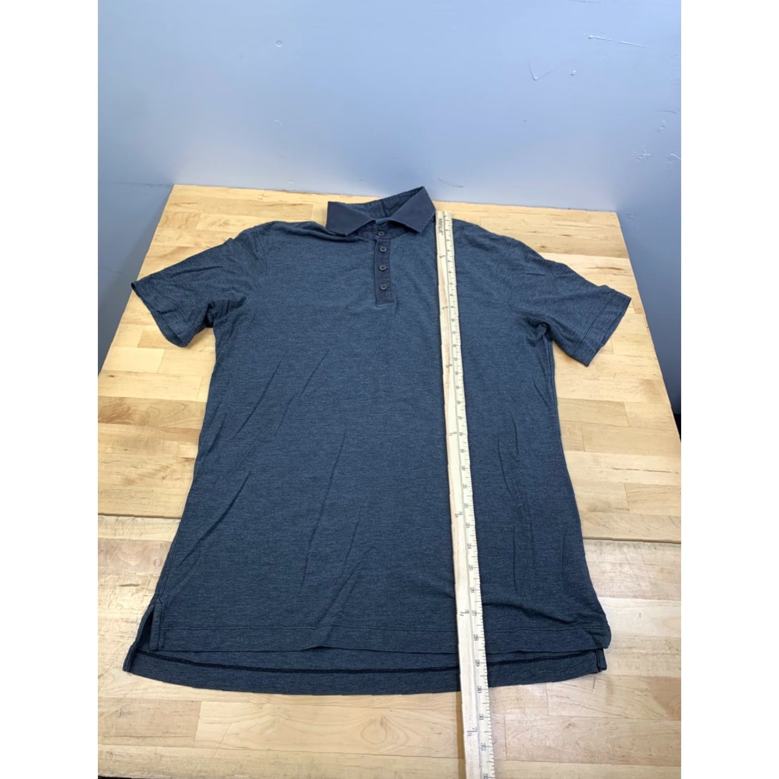 Lululemon Lululemon Polo Shirt Mens M Gray Short Sleeve Stretch Casual 11719 Size US M / EU 48-50 / 2 - 4 Thumbnail