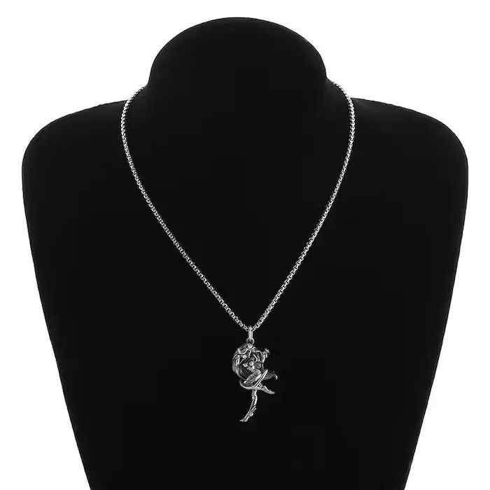 Jewelry Seductive Girl Pendant Necklaces Size ONE SIZE - 3 Thumbnail