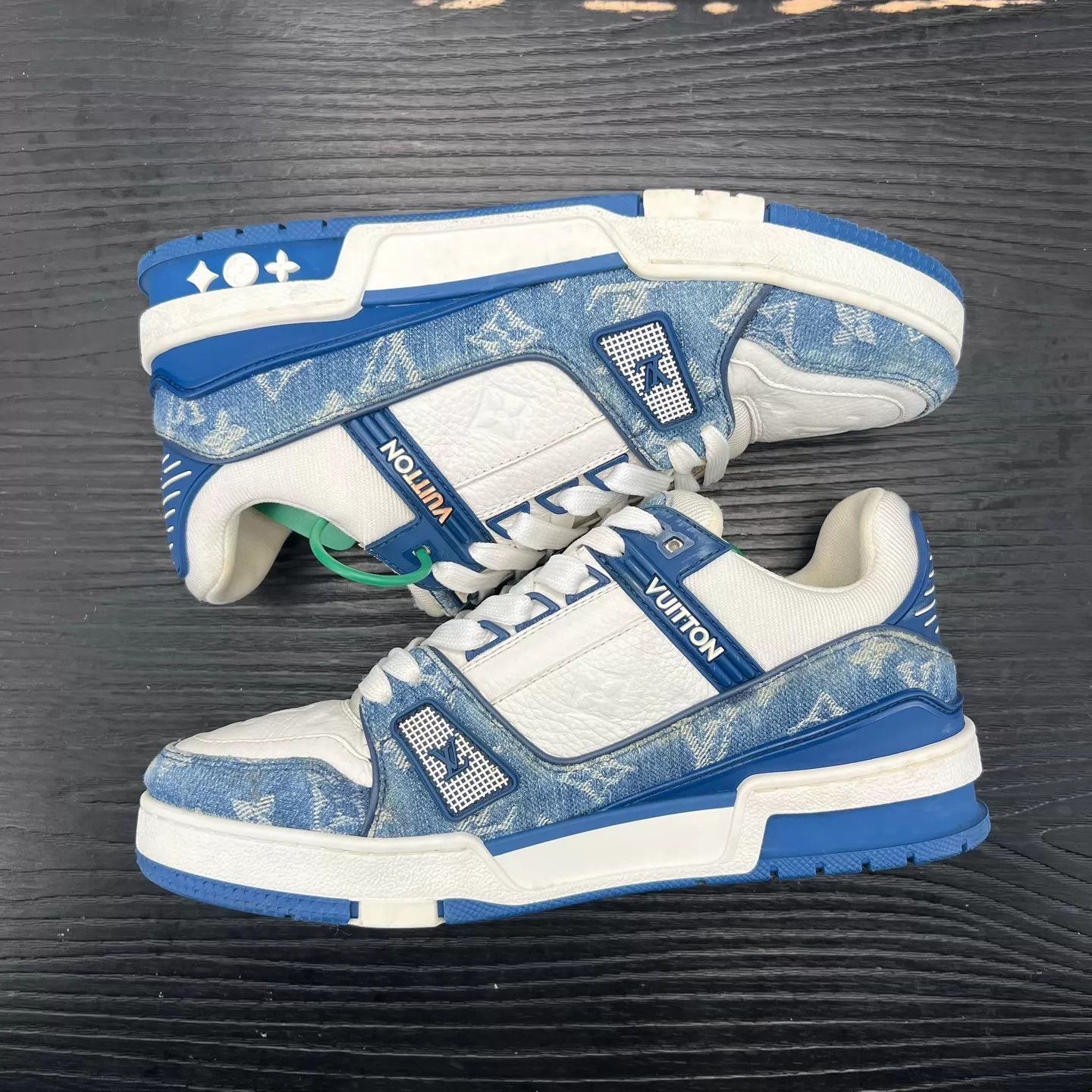 Louis Vuitton LV Trainer White & Blue Denim 5/39 Original Box Size US 6 / EU 39 - 2 Thumbnail