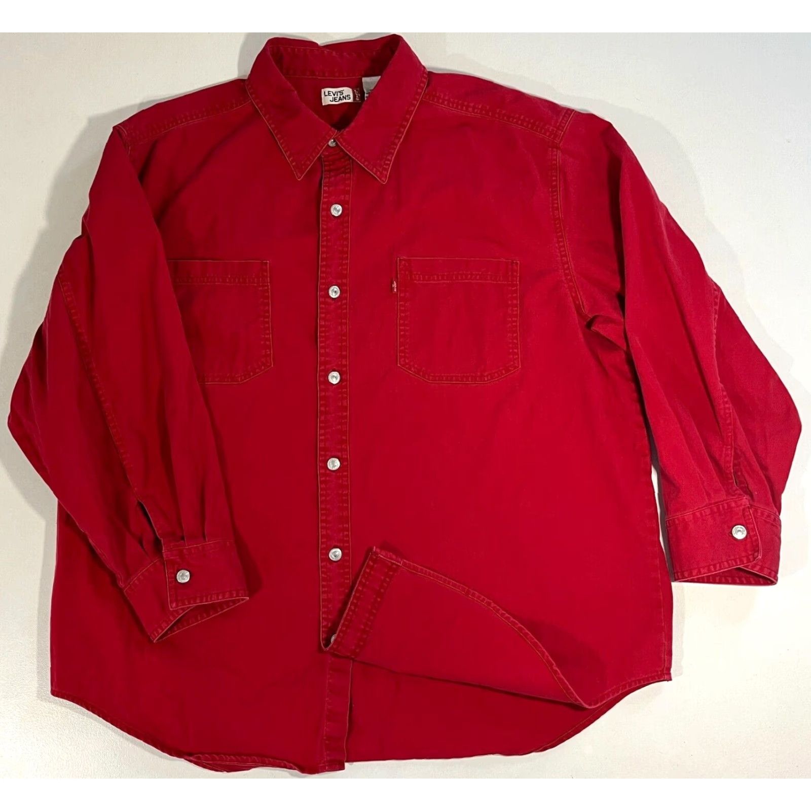 Levi's VINTAGE Levi's Men’s Denim Work Shirt Denim 90s Red Button-Up XL Mens Casual Pockets Vintage 90s Classic Leather? (Wait) Size US XL / EU 56 / 4 - 3 Thumbnail