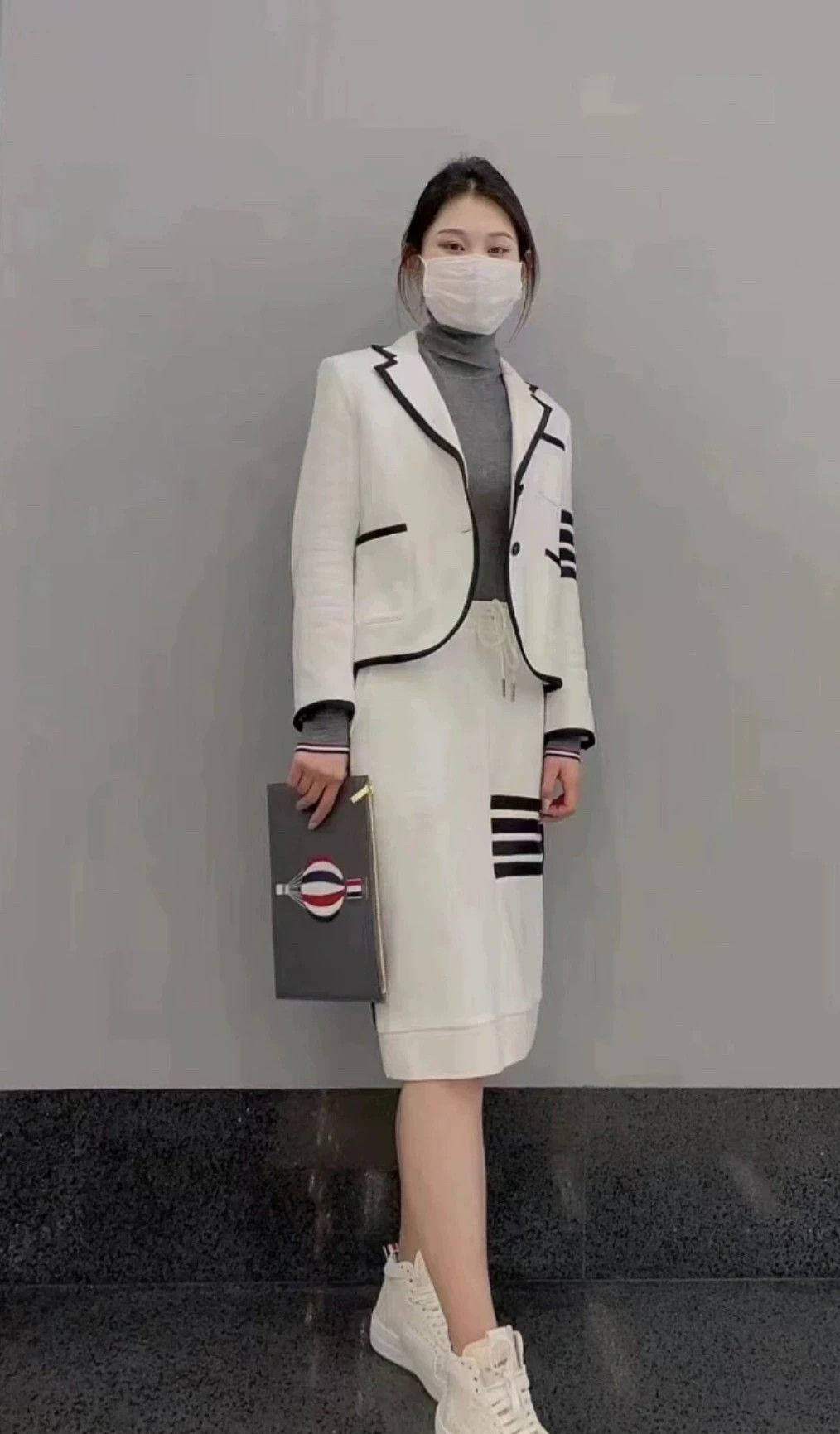 Thom Browne Thom Browne Women White 4-Bar Casual Blazer Size40 Size S / US 4 / IT 40 - 9 Thumbnail
