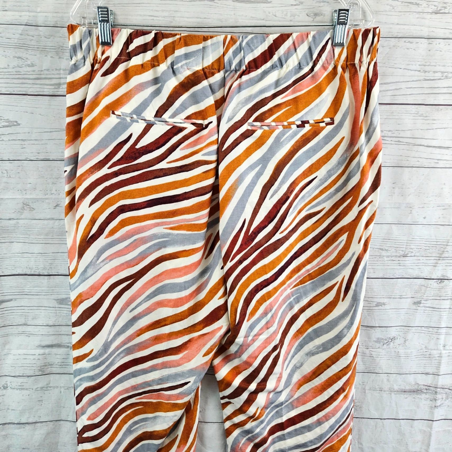 Ann Taylor Ann Taylor Womens Cropped Pants Size Large Brown Animal Print Linen Rayon Size 36" / US 14 / IT 50 - 4 Thumbnail