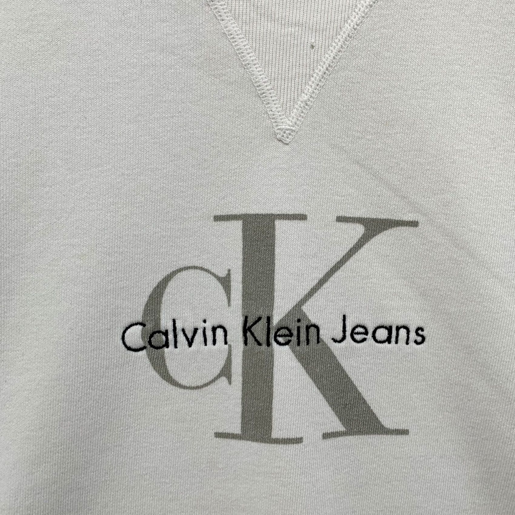 Calvin Klein VINTAGE Calvin Klein Sweatshirt White Gray Spell Out Long Sleeve Mens Medium Size US M / EU 48-50 / 2 - 6 Thumbnail