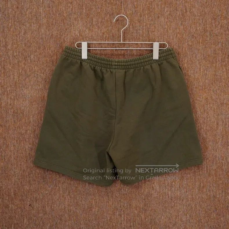 Balenciaga Balenciaga size M Green embroidered Coca-Cola shorts Size US 27 - 2 Thumbnail