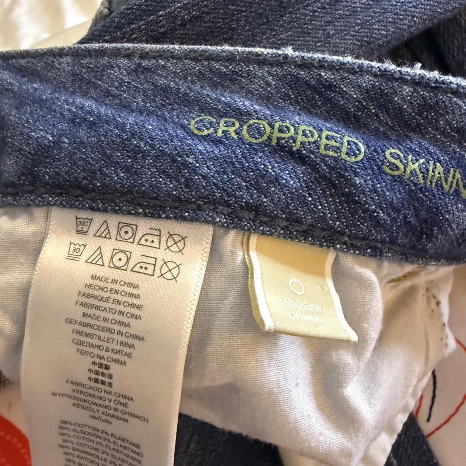 Michael Kors Michael Kors Distressed Straight Leg Jeans Size 0 Size 25" / US 0 / IT 36 - 4 Thumbnail