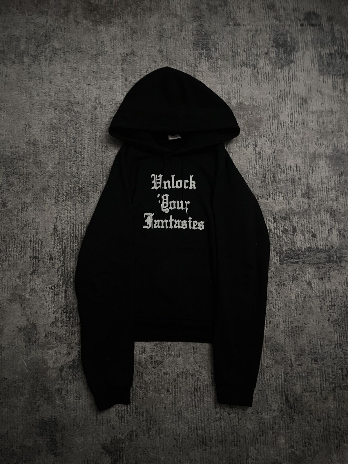 Celine Celine AW19 Unlock Your Fantasies Hoodie Size US M / EU 48-50 / 2 - 1 Thumbnail