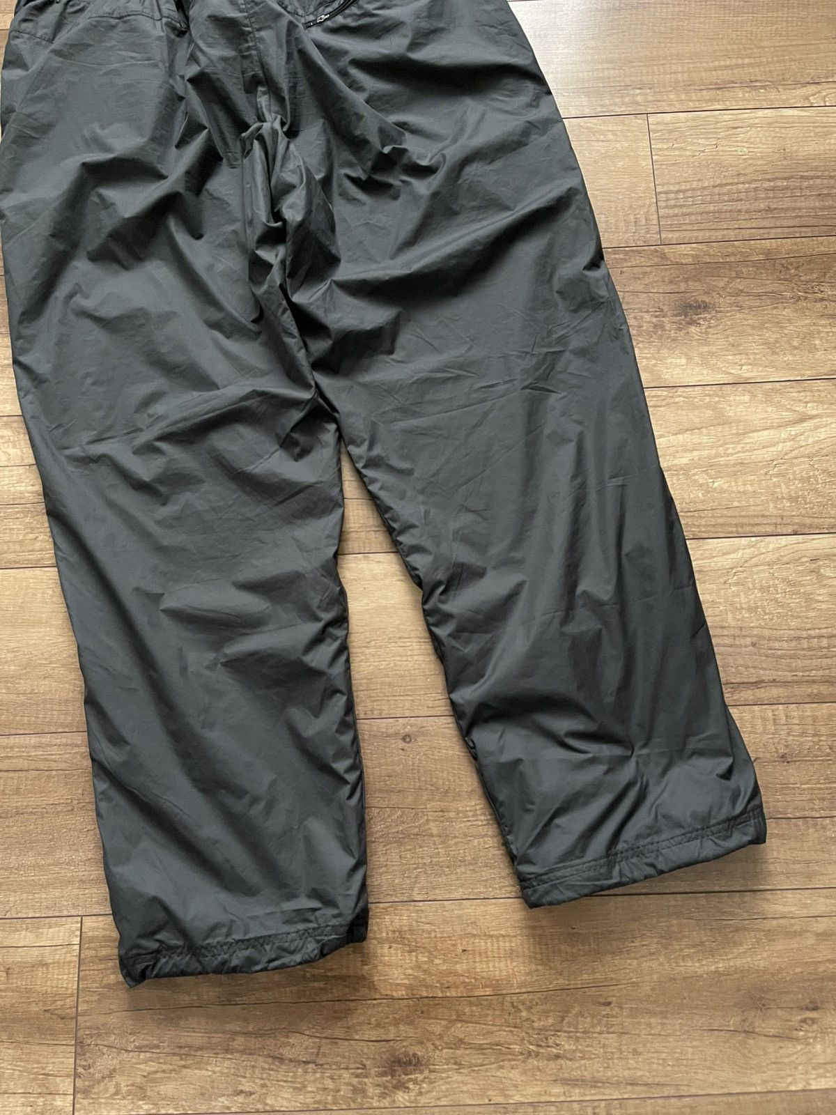 Nike Nike Vintage Nylon Track Pants Sweatpants 90s Size US 38 / EU 54 - 7 Thumbnail