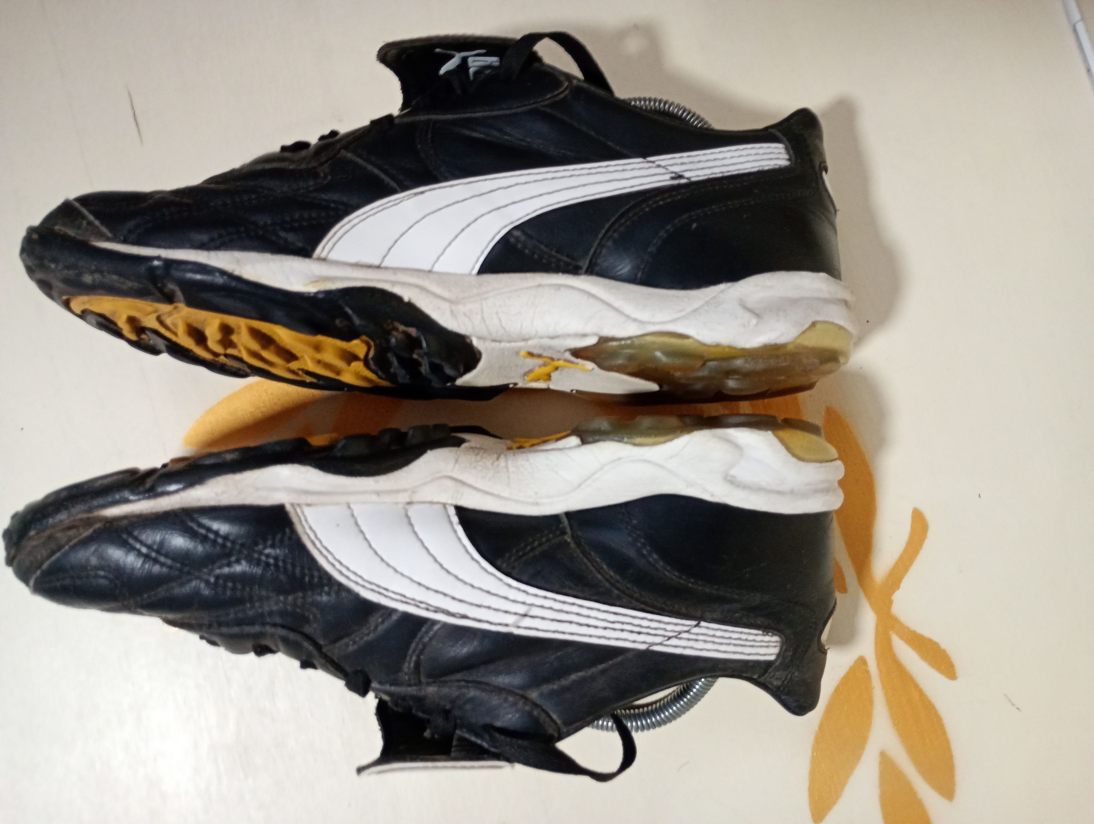 Puma PUMA KING INDOOR SOCCER SHOES Vintage 90's Size US 9.5 / EU 42-43 - 13 Thumbnail