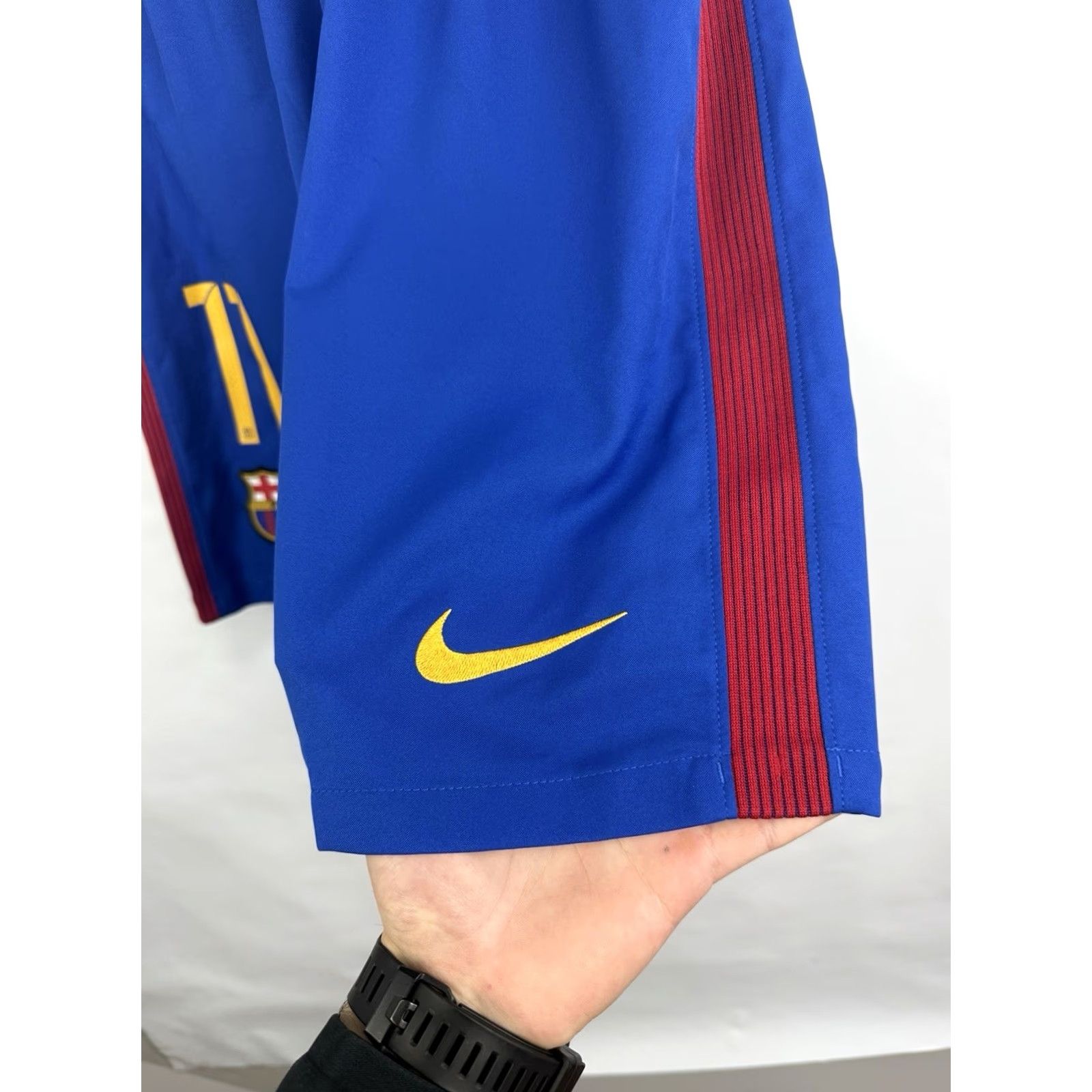 Nike Nike FC Barcelona Neymar Soccer Shorts Retro Blue S Men's Rare 2016 Size US 29 - 4 Thumbnail