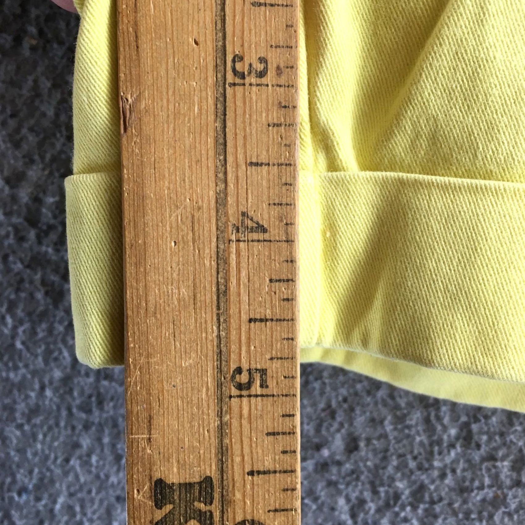 Banana Republic Banana Republic Shorts Womens 10 Yellow Chino Cuffed Mid Rise Zip Fly Stretch - Regular Fit, 10, Yellow, Casual, Summer, Spring, Womens Size 32" / US 10 / IT 46 - 7 Thumbnail