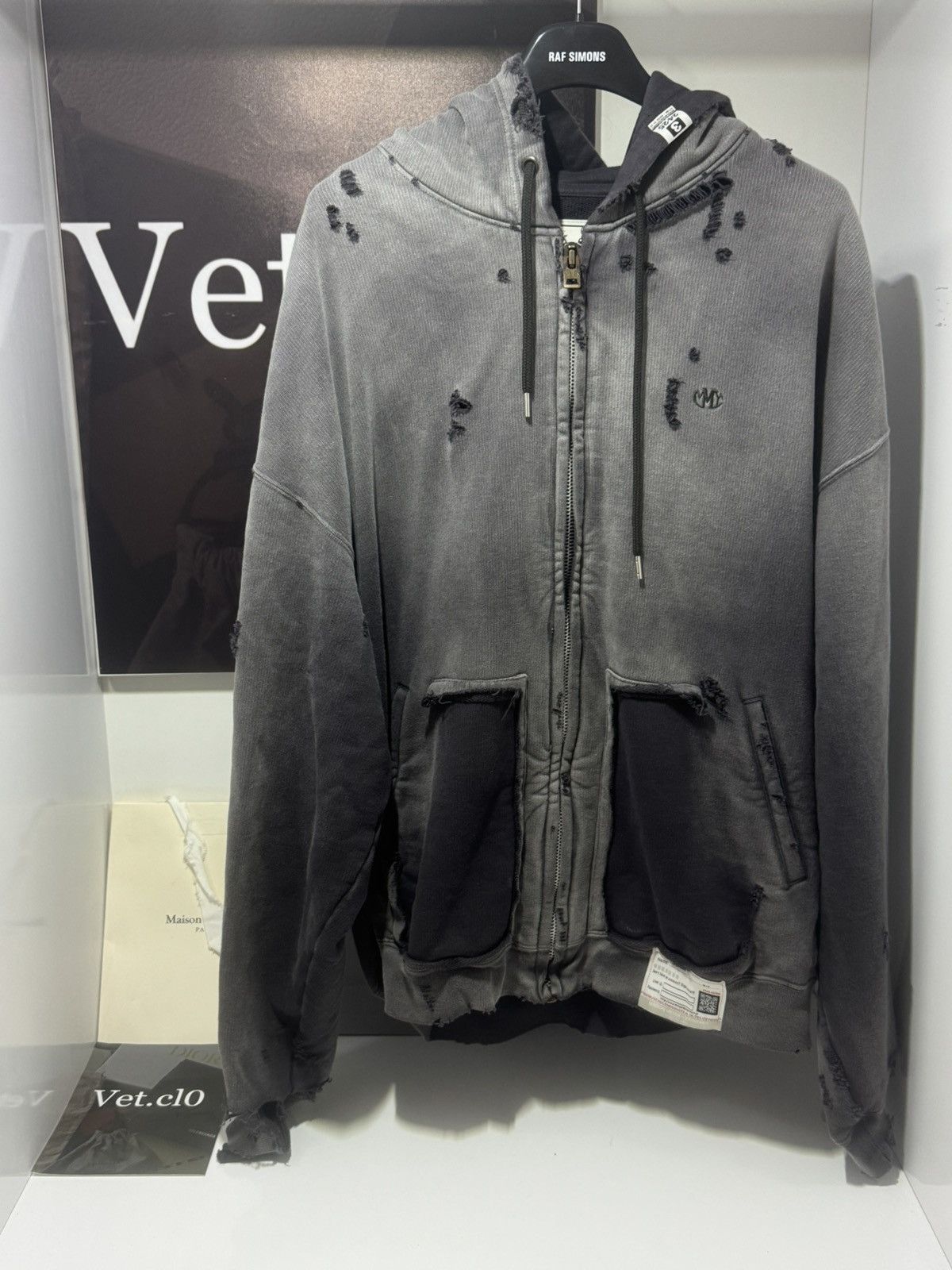 Maison MIHARA YASUHIRO ✅Maison Mihara Yasuhiro distressed zip hoodie Size US L / EU 52-54 / 3 - 2 Thumbnail