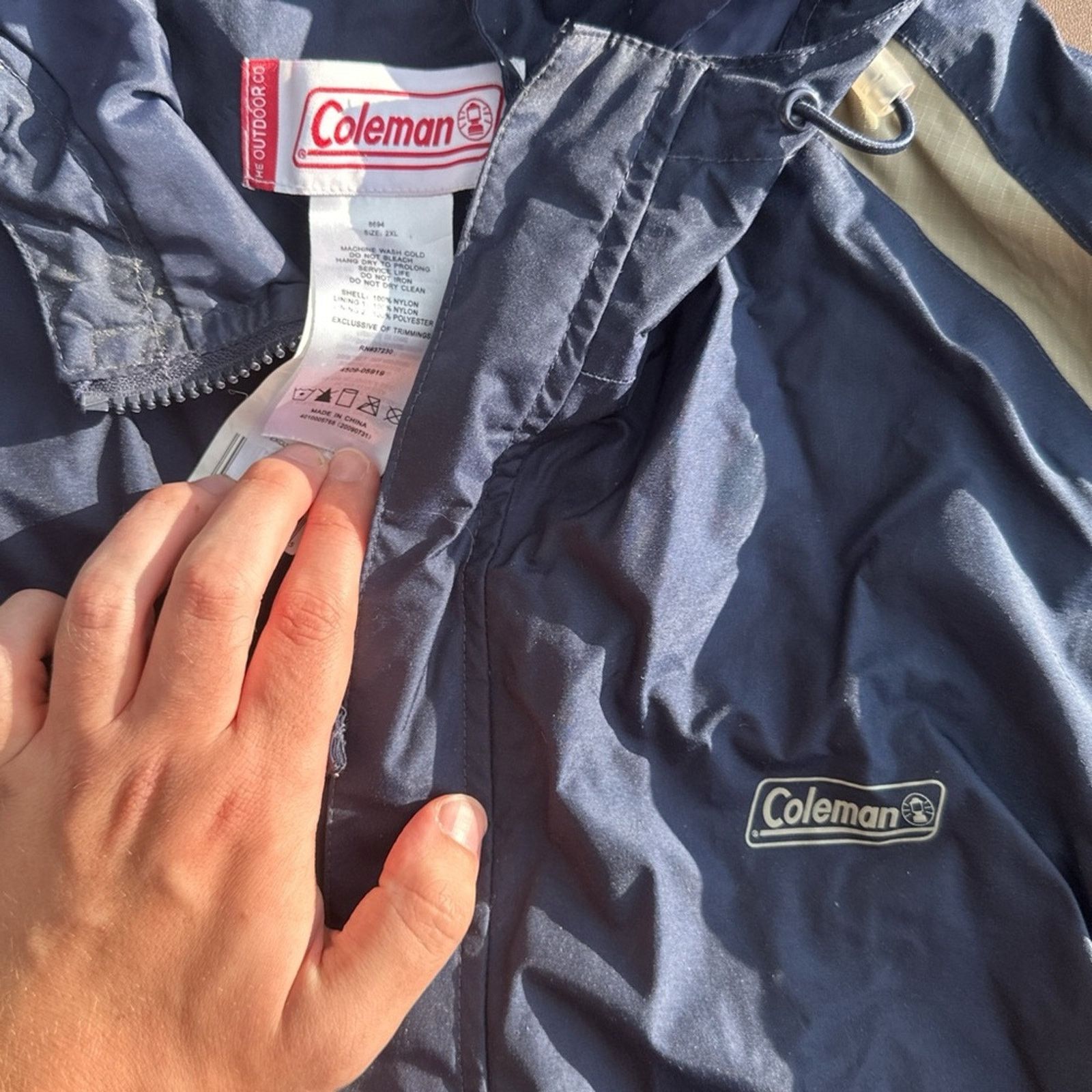 Coleman Coleman Navy‎ and Beige Windbreaker Size US XXL / EU 58 / 5 - 2 Thumbnail