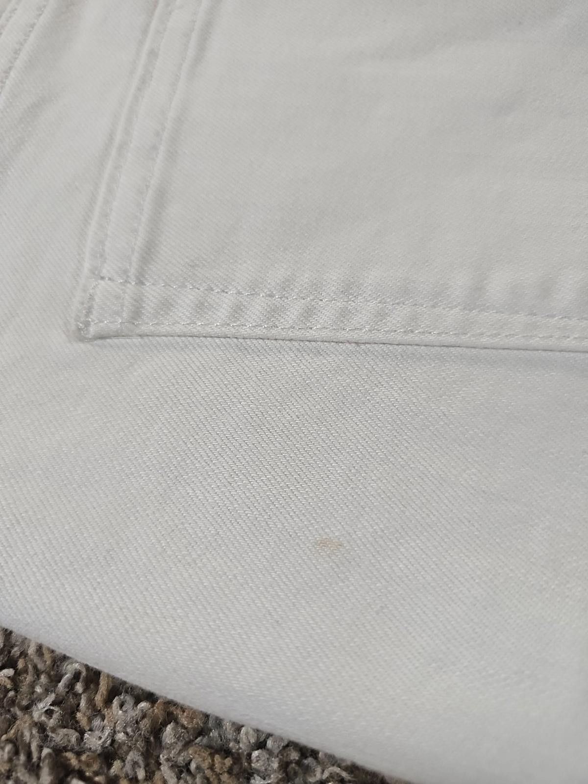 St. Johns Bay St. John’s Bay MidRise Capri Jeans 14 White Stretch NWT NWD Size 36" / US 14 / IT 50 - 8 Thumbnail