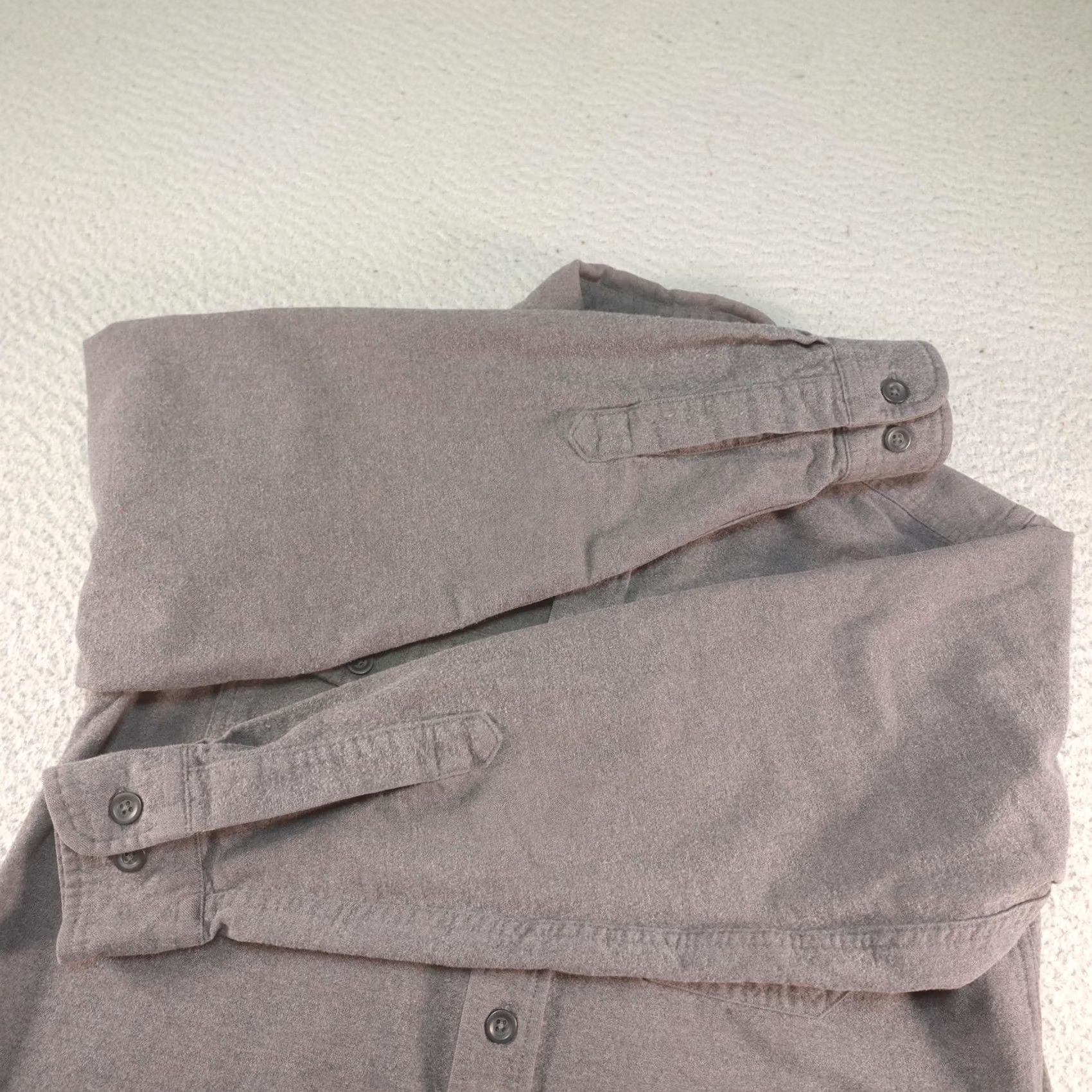 Vintage LL Bean Shirt Mens Small Gray Flannel Thick Outdoors Fishing Safari Button Up Size US S / EU 44-46 / 1 - 3 Thumbnail