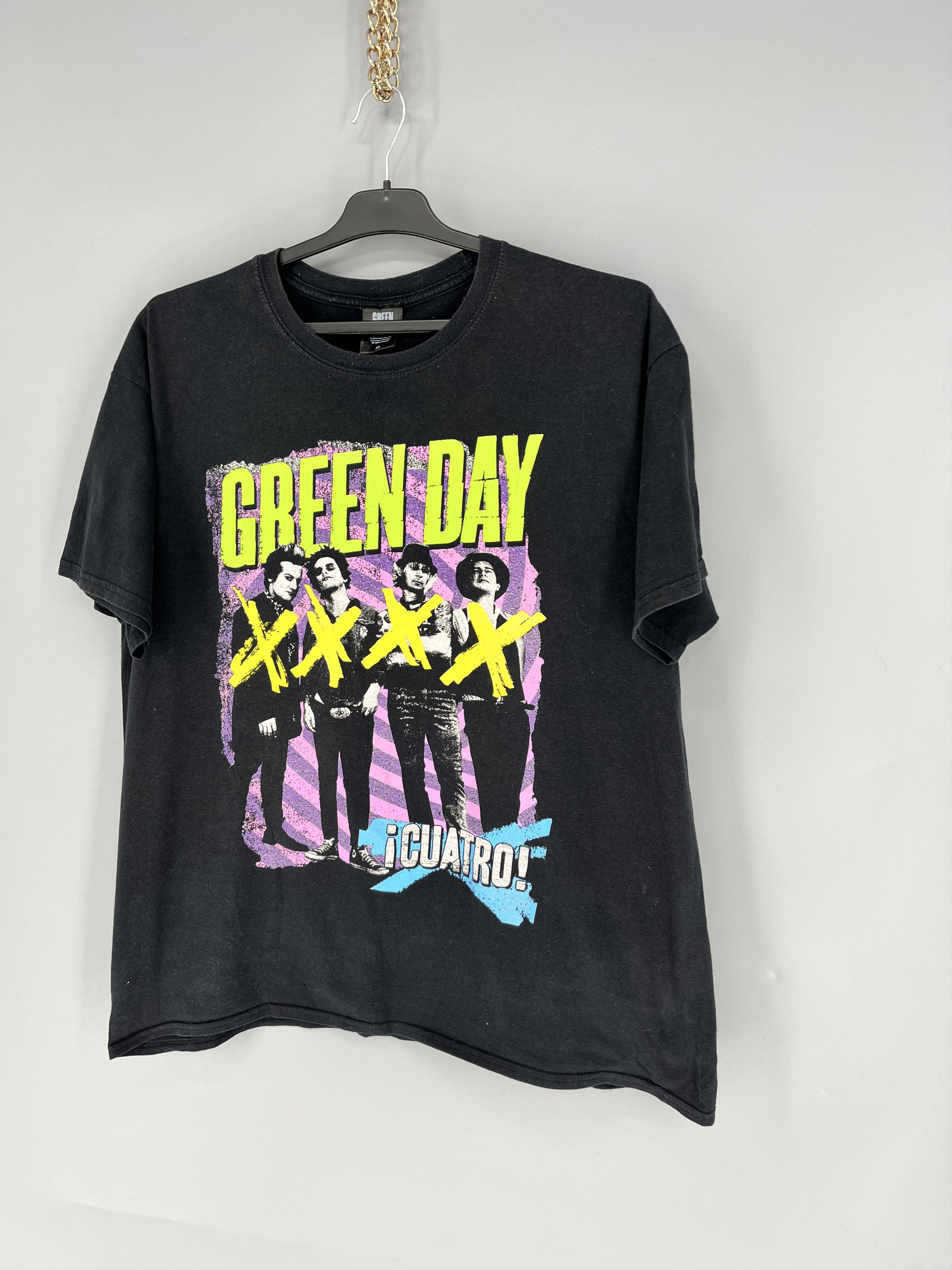 Band Tees Vintage Green Day Band T-Shirt Us Punk Tshirts Band Tee Size US XL / EU 56 / 4 - 3 Thumbnail