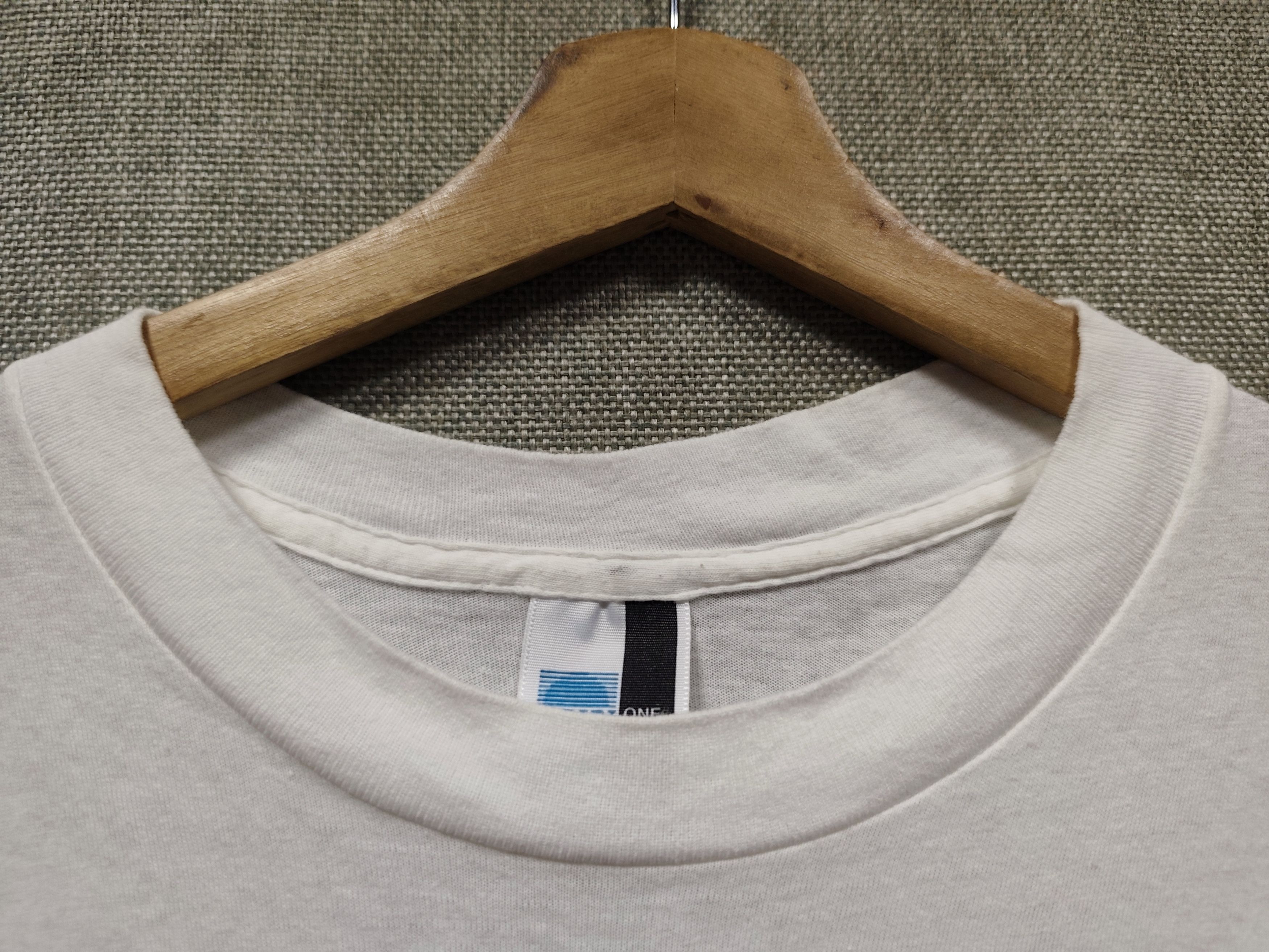 Vintage Vintage 90s t shirt oranges made in usa Size US L / EU 52-54 / 3 - 5 Thumbnail