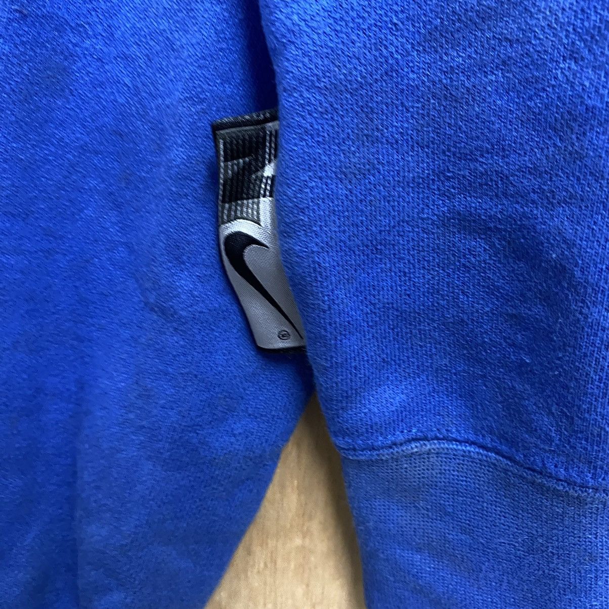 Nike 90s Nike Small Logo Embroidered Crewneck Sweatshirt Size US M / EU 48-50 / 2 - 8 Thumbnail