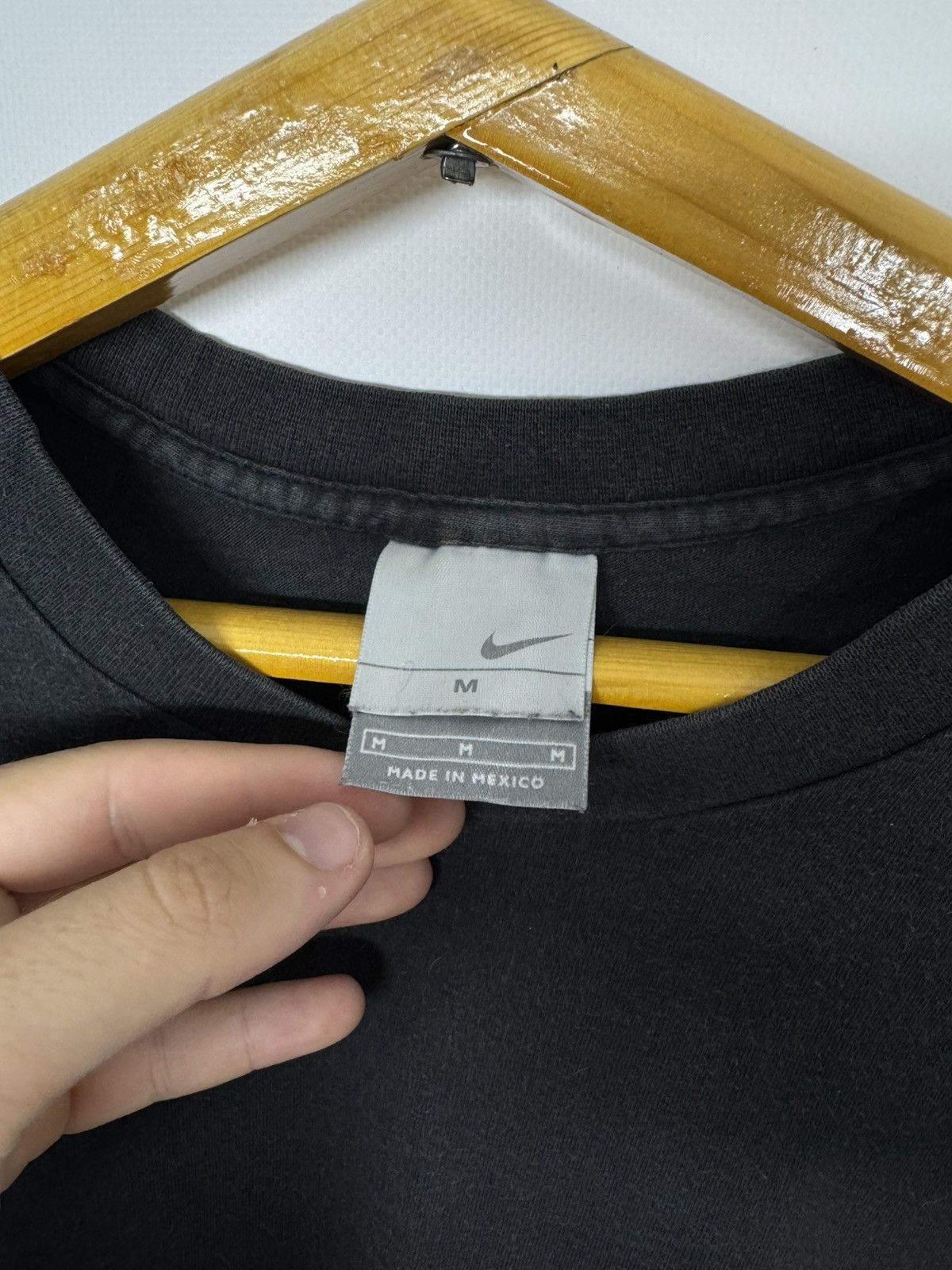 Nike Vintage Y2k Nike Swoosh Logo T-Shirt Size US M / EU 48-50 / 2 - 8 Thumbnail