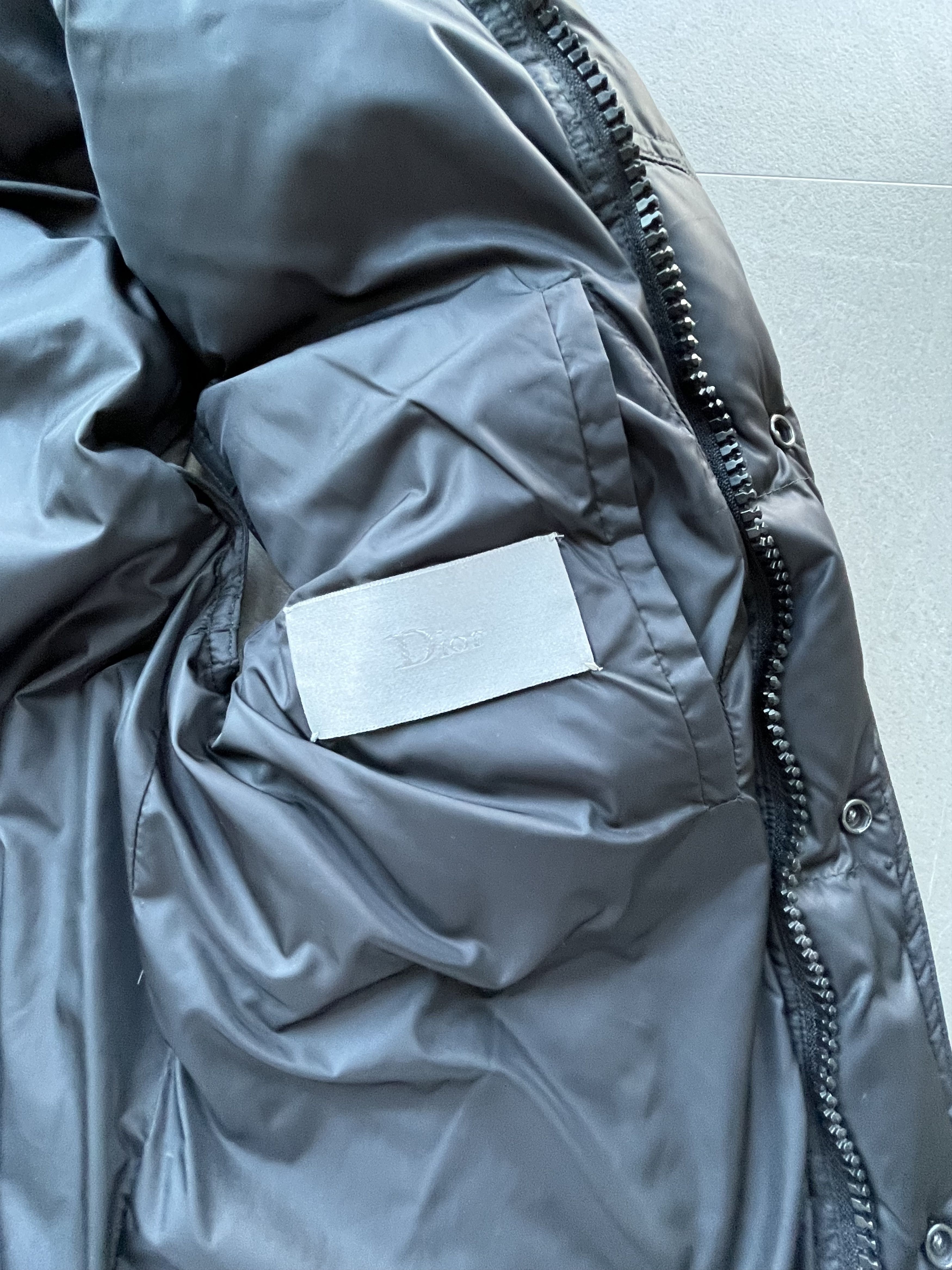 Dior Dior Homme by Hedi Slimane Goose Down Zip Stand Collar Vest Size US S / EU 44-46 / 1 - 16 Thumbnail