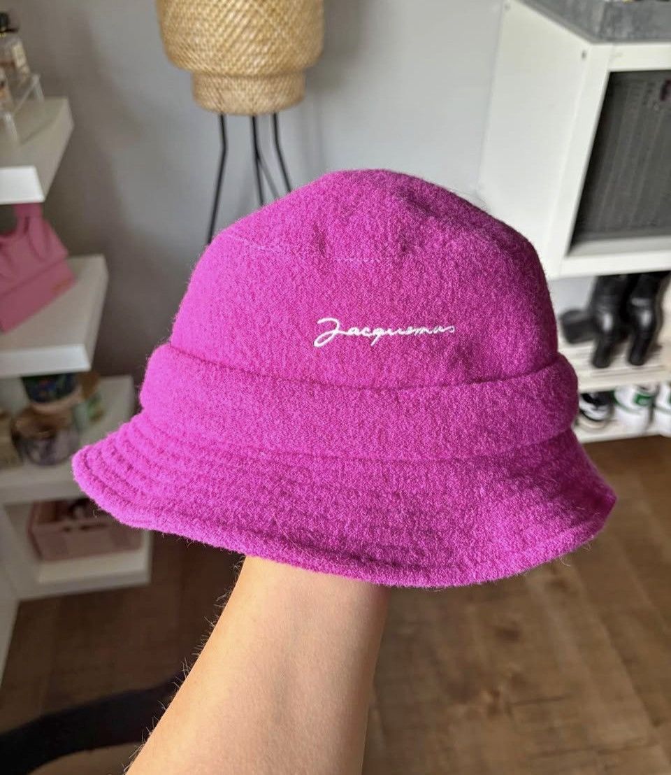 Jacquemus Jacquemus Bob Hat in Fushia Size ONE SIZE - 1 Thumbnail