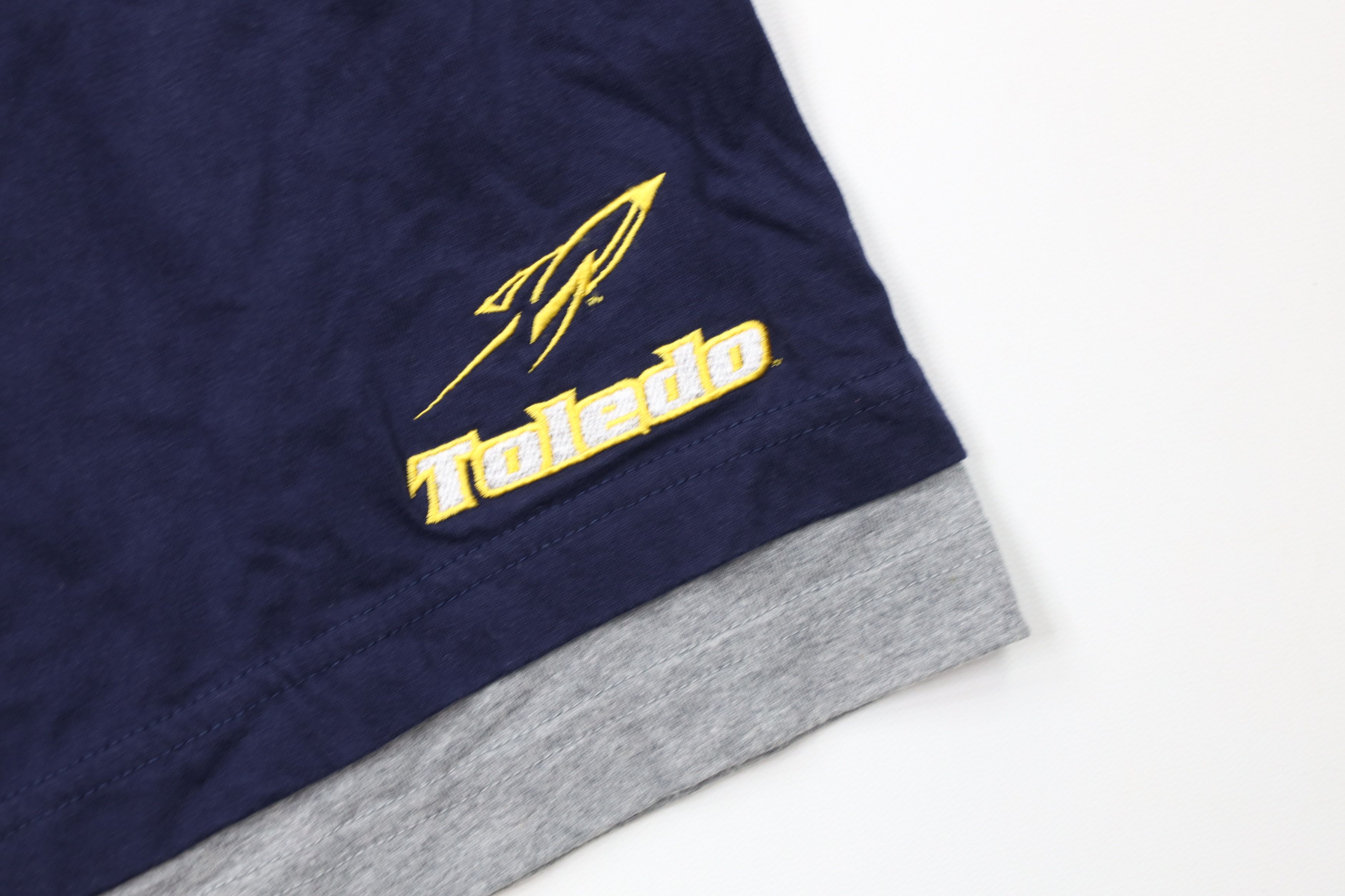 Vintage Vintage 90s Spell University of Toledo Layered Shorts Blue Size US 34 / EU 50 - 5 Thumbnail