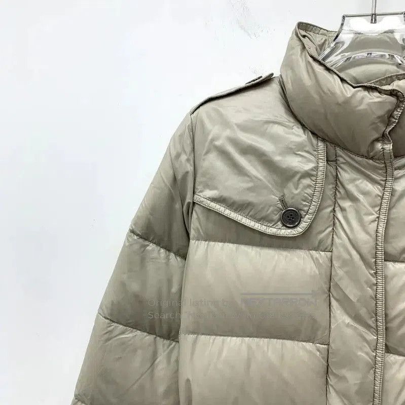 Burberry Burberry Women's Light Gray Down Jacket. Size S / US 4 / IT 40 - 3 Thumbnail