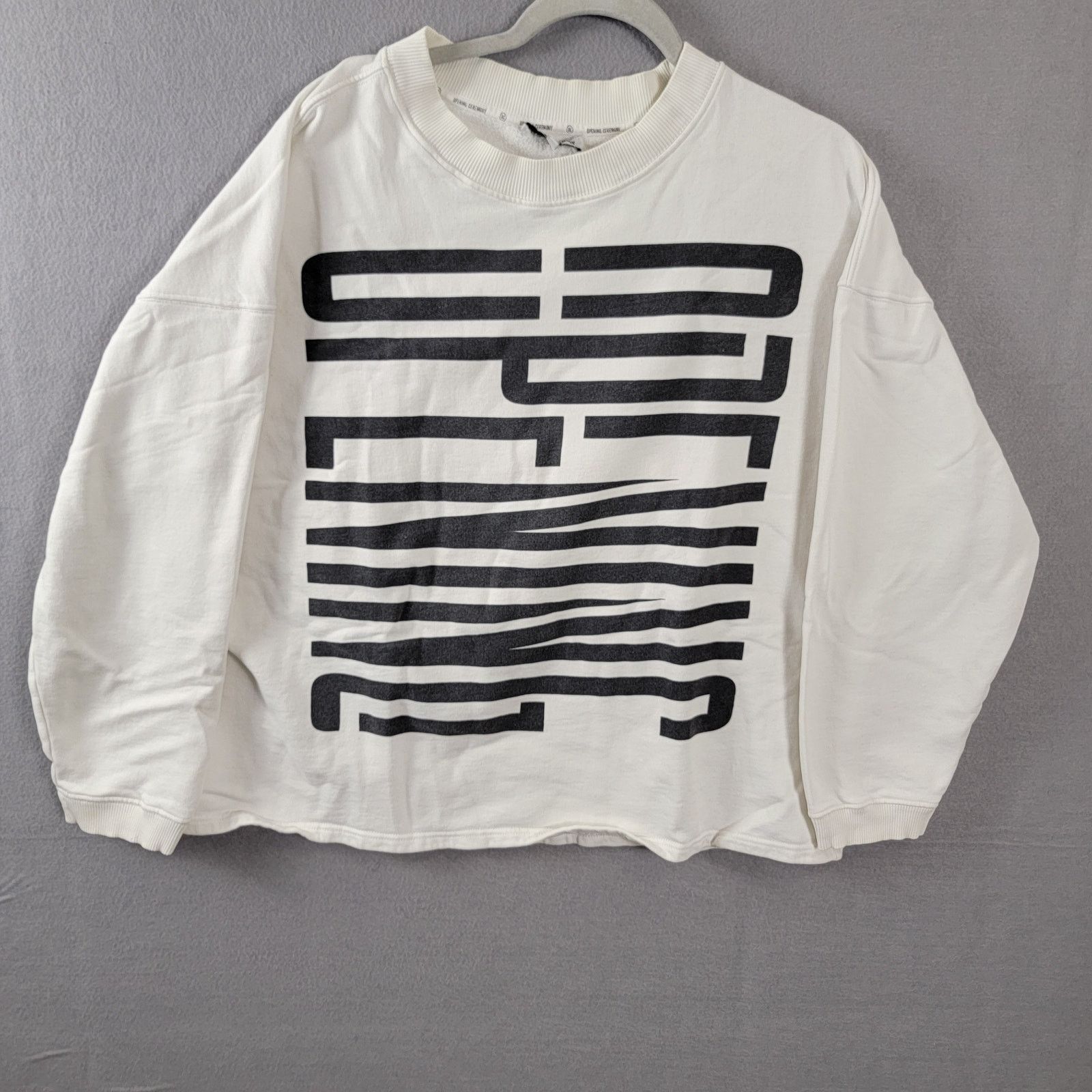Opening Ceremony Opening Ceremony Pullover Sz M (224) Size M / US 6-8 / IT 42-44 - 1 Thumbnail