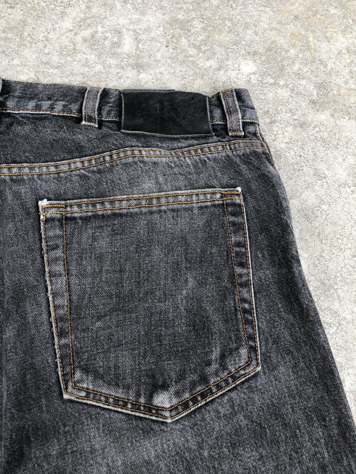 Calvin Klein Calvin Klein Distressed Jeans Slim Fit Size US 33 - 17 Thumbnail