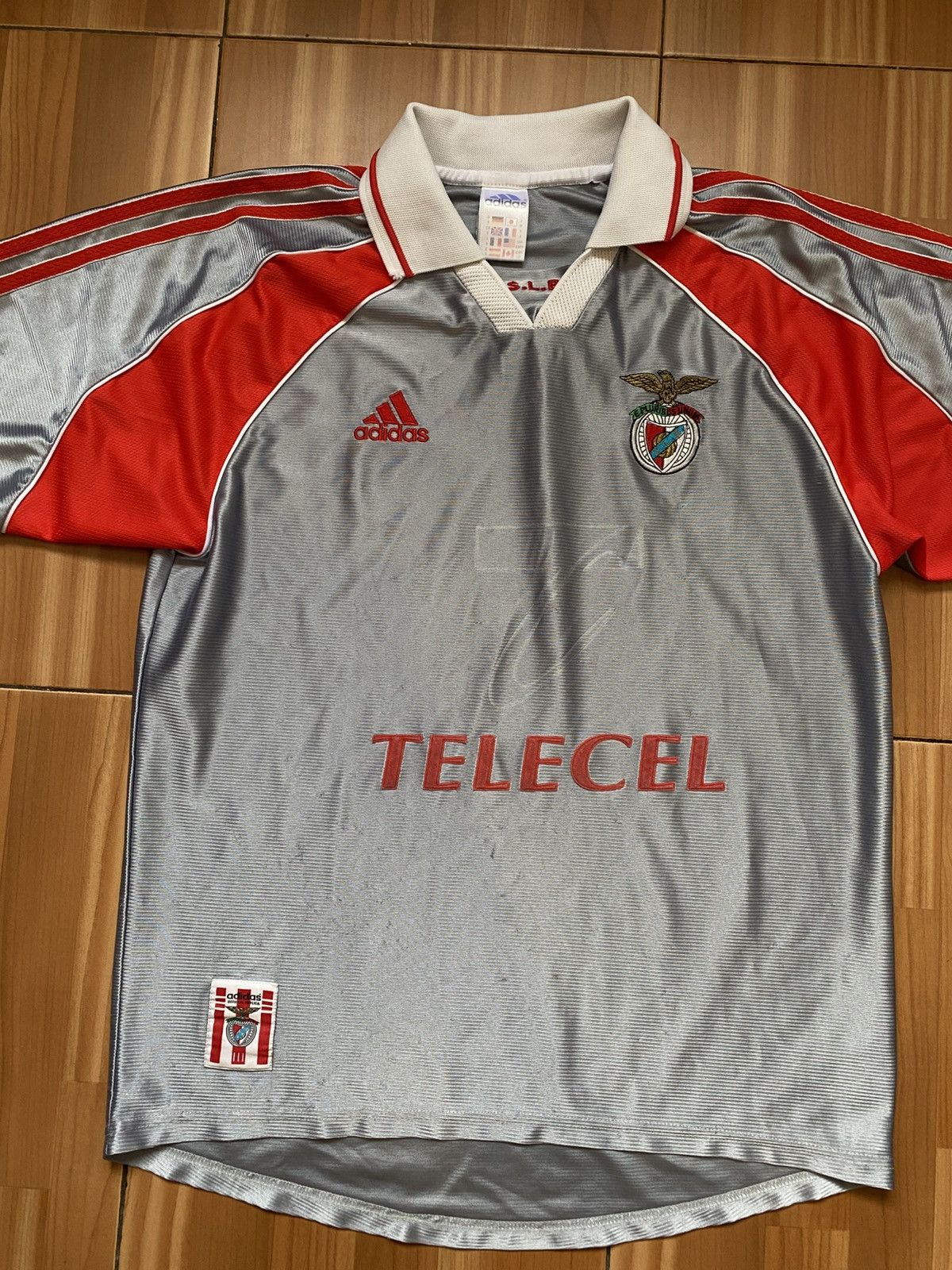 Adidas Adidas Vintage Benfica SL 99/00 Soccer Jersey. Size US S / EU 44-46 / 1 - 2 Thumbnail