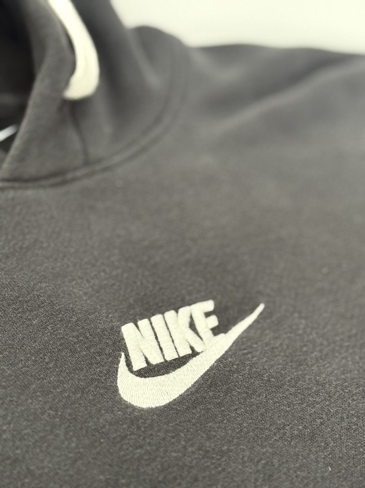 Nike 🔥 Y2K Nike Centre Logo Faded Black Sweat Hoodie - L Size US M / EU 48-50 / 2 - 5 Thumbnail