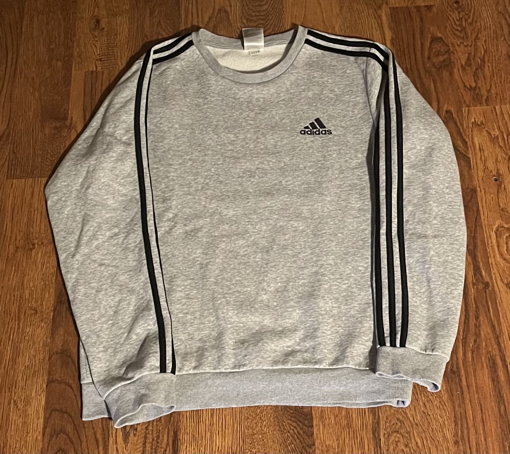 Adidas Adidas 3 Stripe Crewneck Sweatshirt Casual Athletic Size US M / EU 48-50 / 2 - 1 Thumbnail