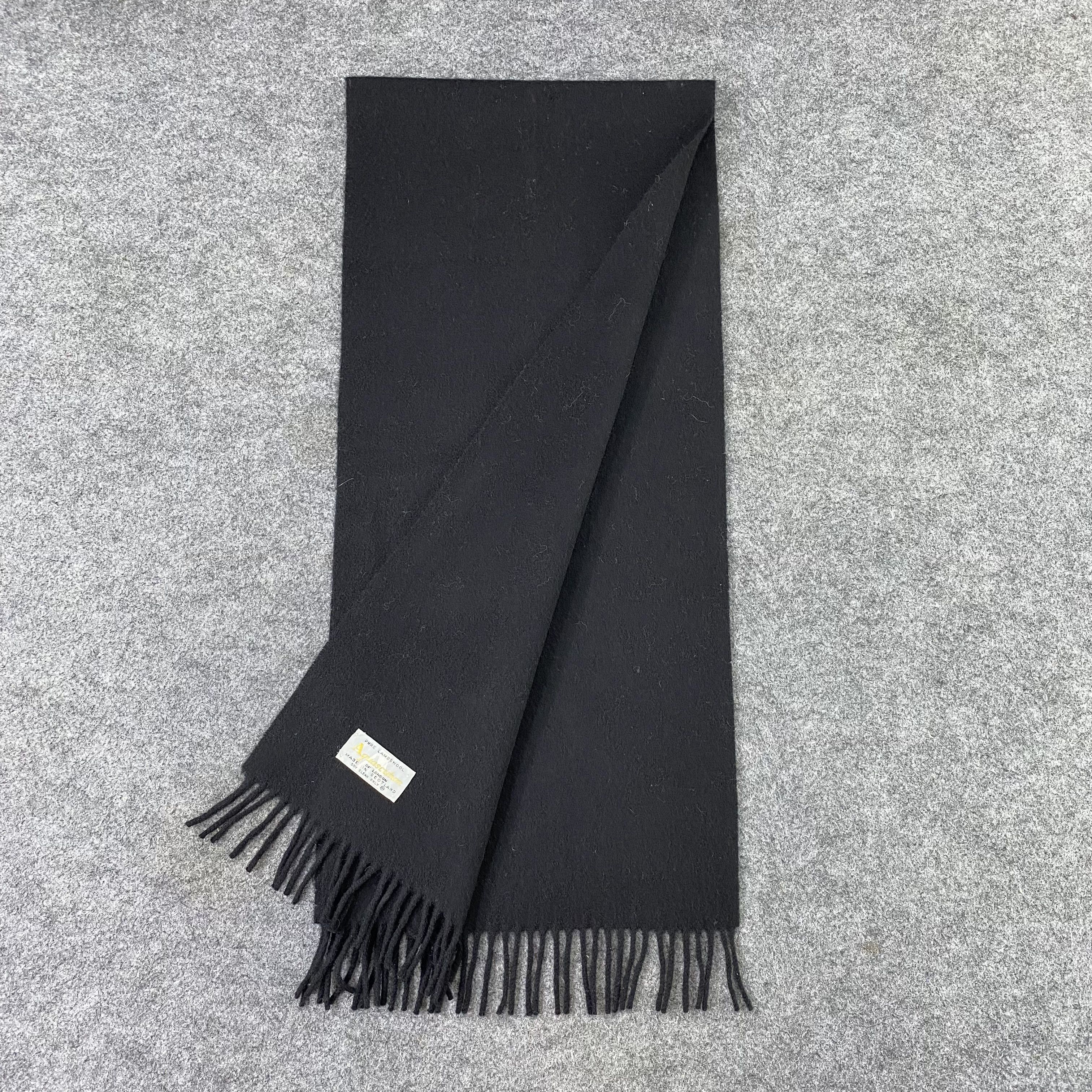 Aquascutum Aquascutum Plain Black Scarf / Muffler / Neckwear - T1192 Size ONE SIZE - 3 Thumbnail