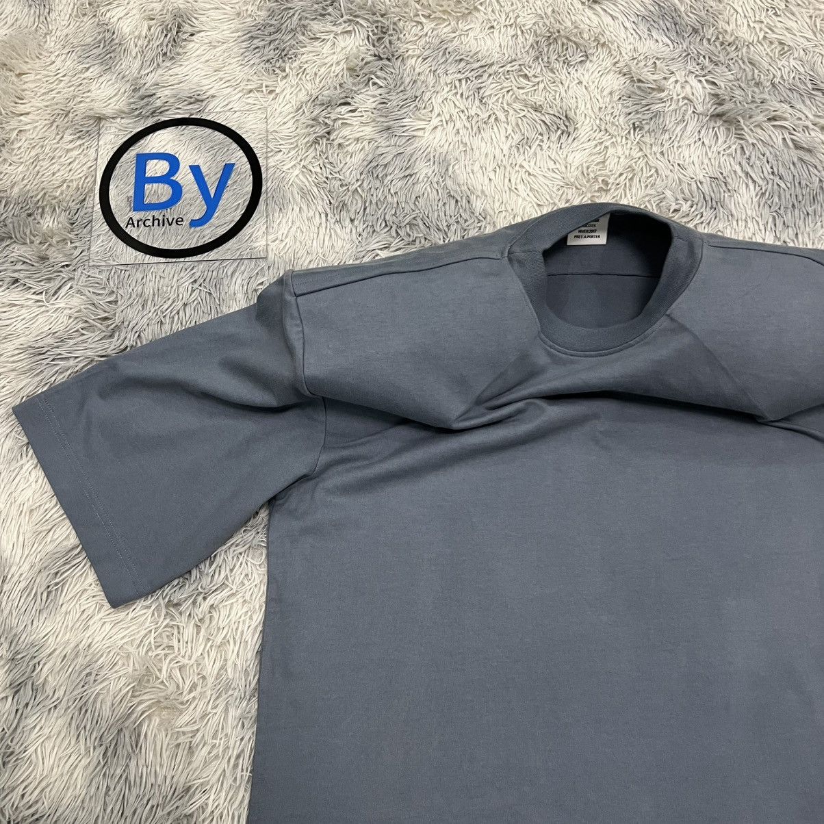 Vetements Vetements AW17 Padded Shoulder Slogan T-Shirt Size US M / EU 48-50 / 2 - 6 Thumbnail