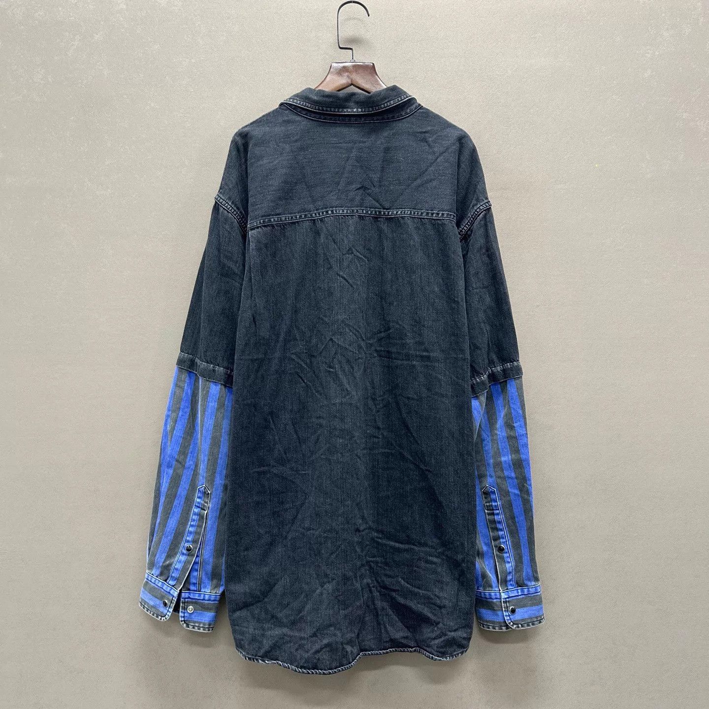 Balenciaga Balenciaga 99 New striped layered denim shirt 39 Size US M / EU 48-50 / 2 - 2 Thumbnail