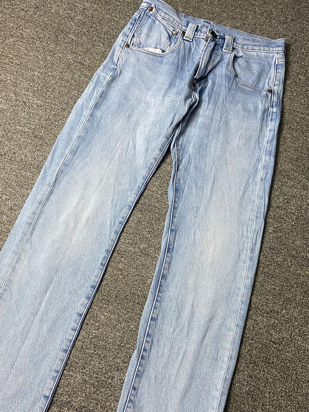 Levi's Vintage Levis Red Tab 505 Denim Jeans (158) Size US 29 - 9 Thumbnail