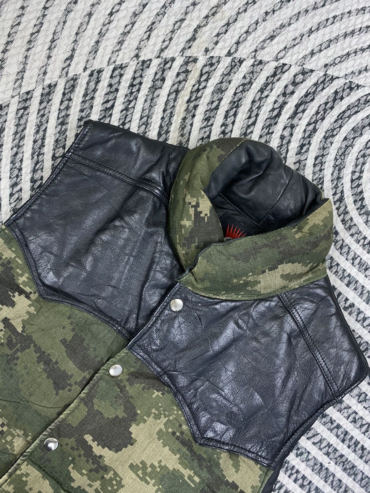Japanese Brand 🔥Red Mohican Camouflage Punk Jacket Size US M / EU 48-50 / 2 - 6 Thumbnail