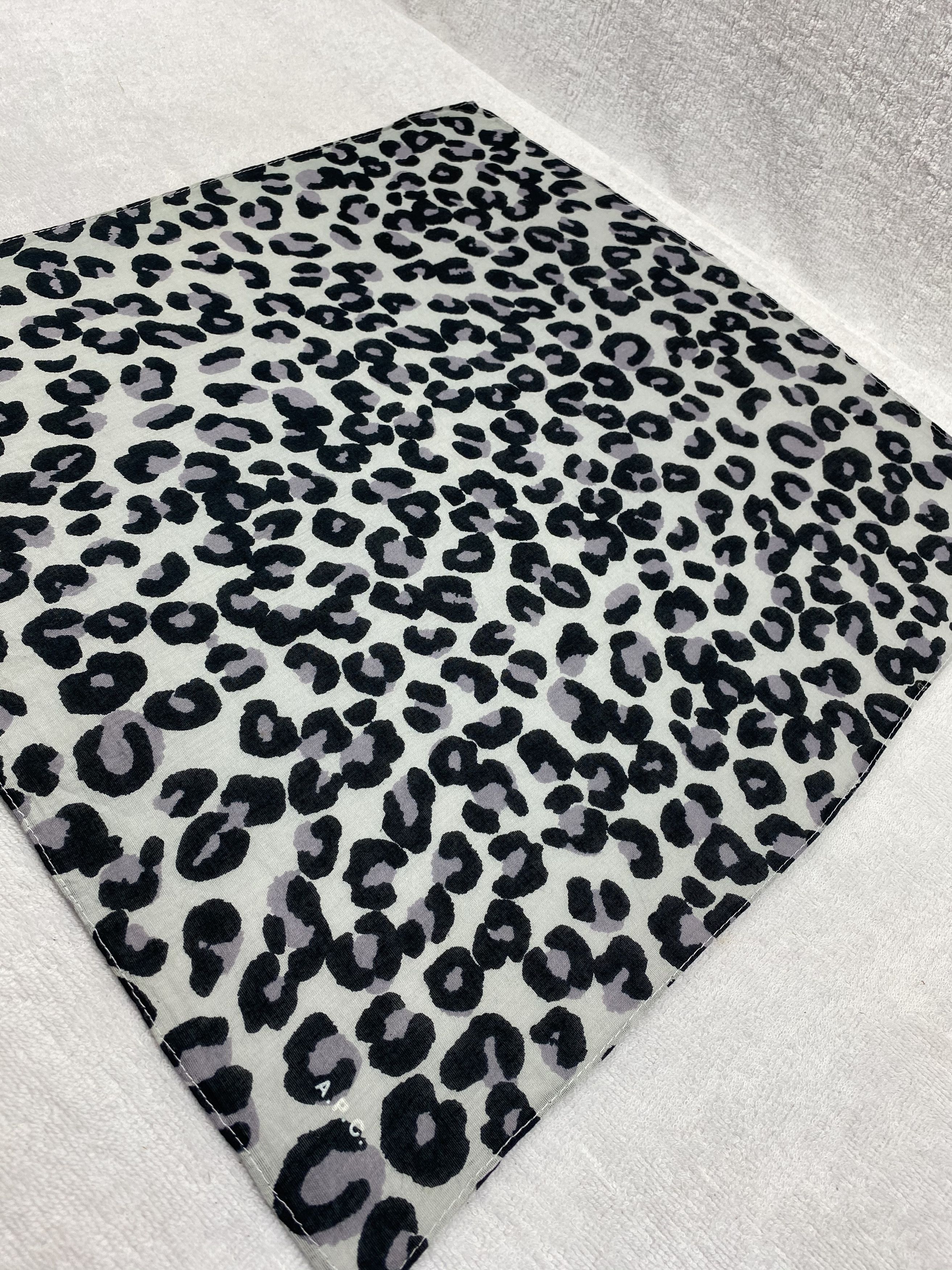 A.P.C. A.P.C Handkerchief / Bandana / Neckerchief Size ONE SIZE - 4 Thumbnail
