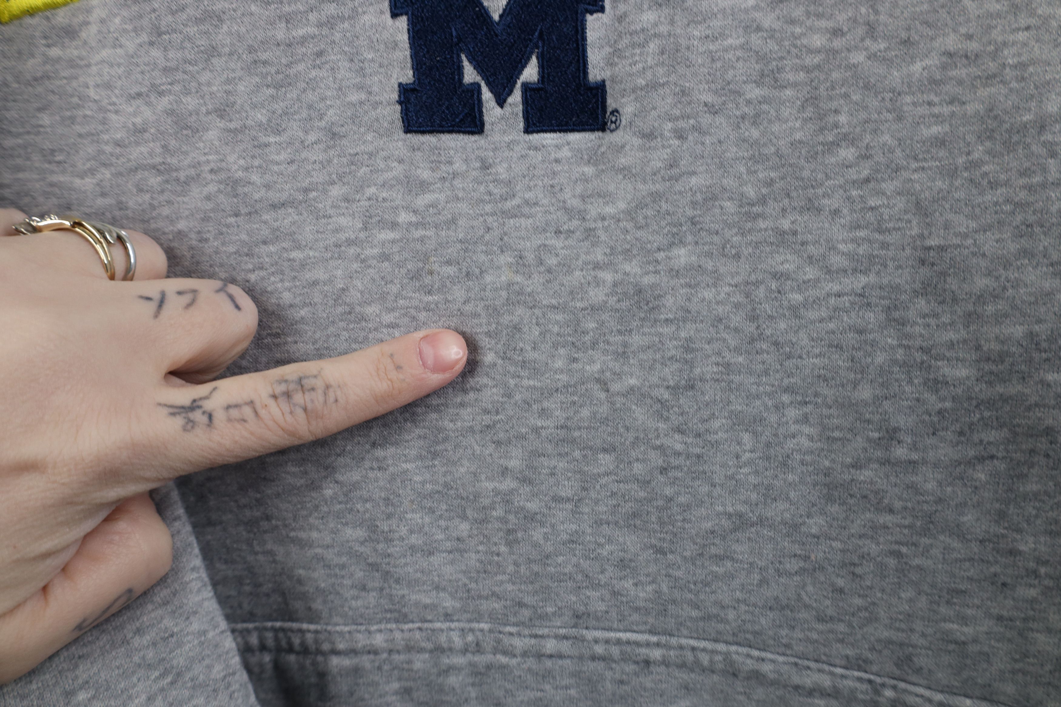 Vintage Vintage Spell Out University of Michigan Hoodie Sweatshirt Size XL / US 12-14 / IT 48-50 - 9 Thumbnail