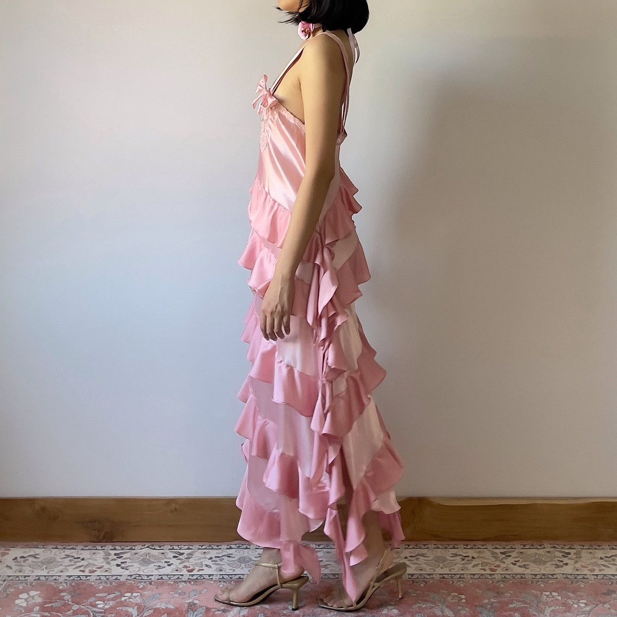 Victoria's Secret × Vintage Vintage VS Pink Ruffle Satin Dress (Small) Size S / US 4 / IT 40 - 17 Thumbnail