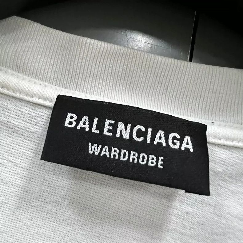 Balenciaga Balenciaga Double Hook Embroidered Sleeveless T-Shirt Size US S / EU 44-46 / 1 - 3 Thumbnail