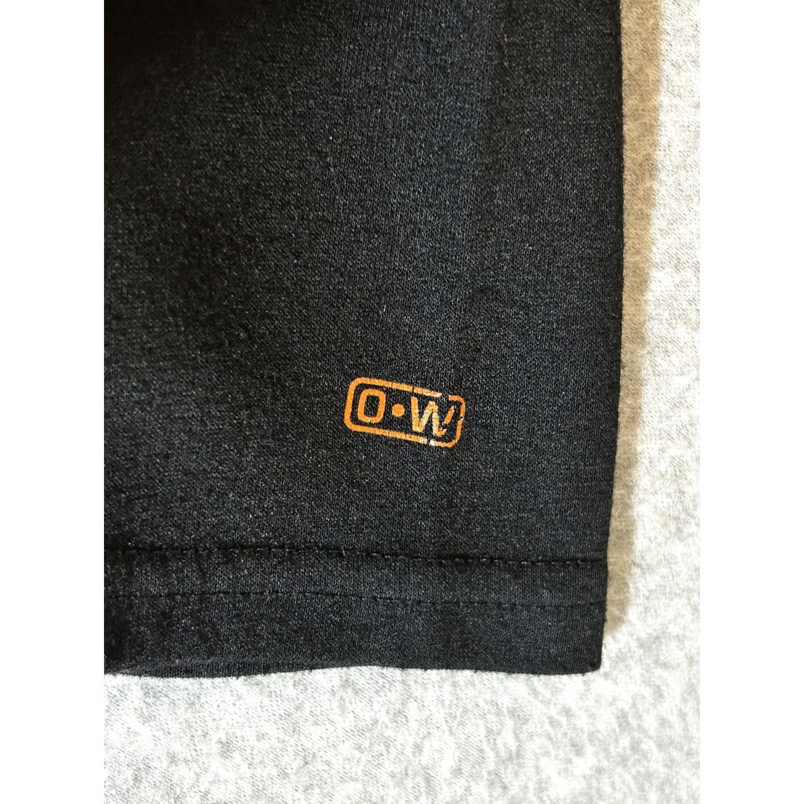 Layer 8 Omni Wool Shirt Mens XL Black Long Sleeve Thermal Base Layer Lightweight Top Size US XL / EU 56 / 4 - 2 Thumbnail