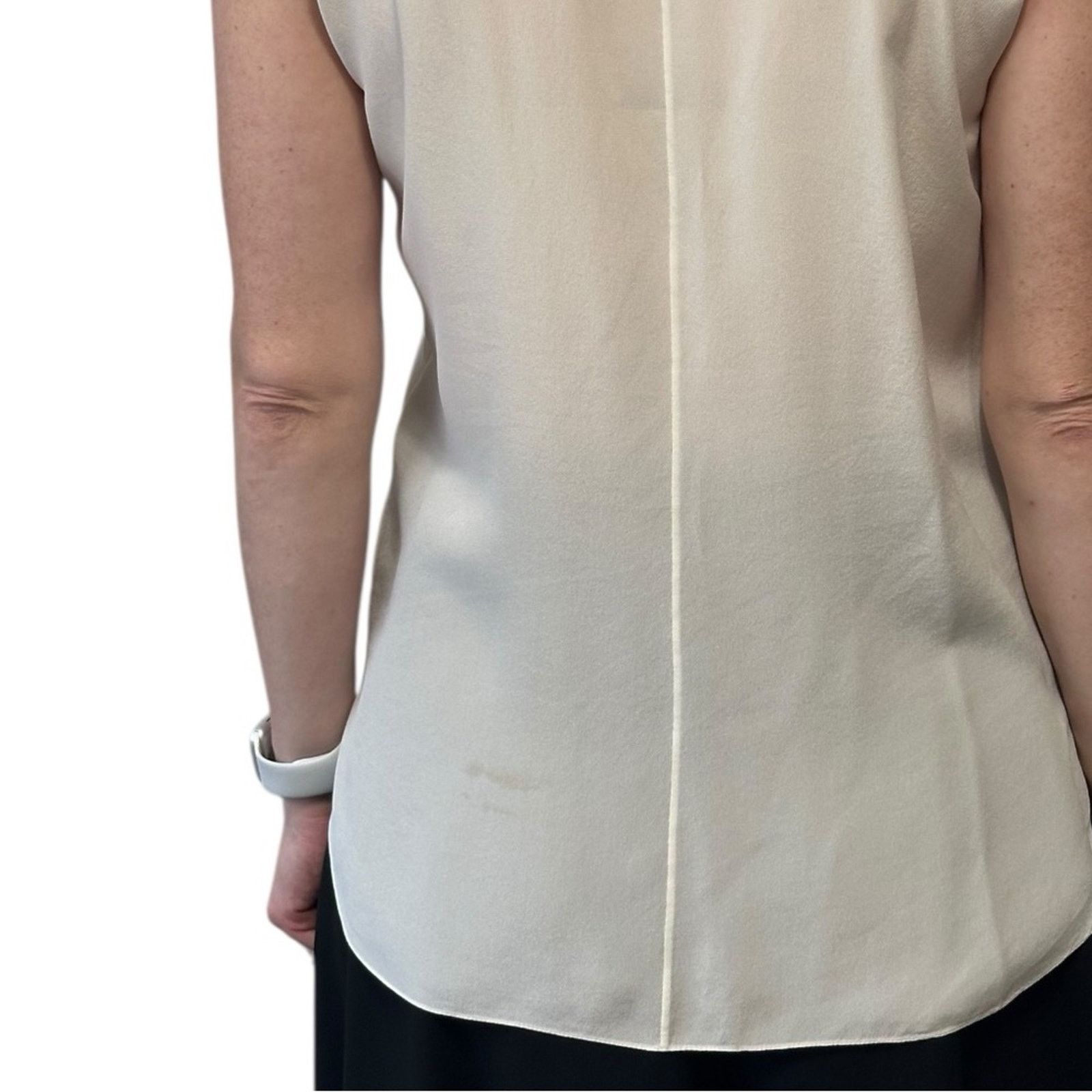 Chloe '15 Romantic Ruffle Silk Blouse in Milk FR 36 Sleeveless Size XS / US 0-2 / IT 36-38 - 13 Thumbnail