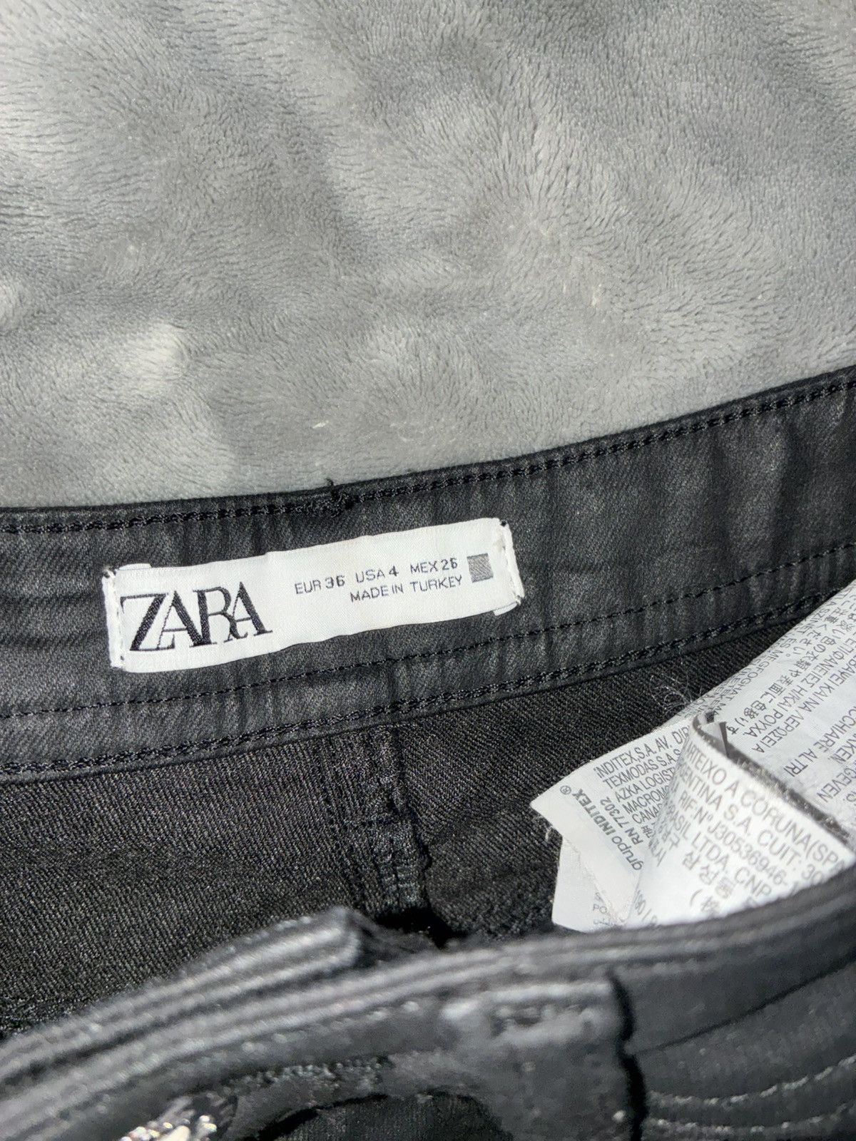 Zara Black leather Jeans Size 27" / US 4 / IT 40 - 3 Thumbnail